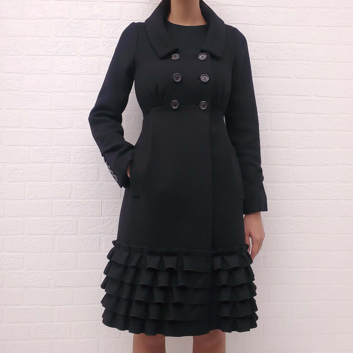 LOUIS VUITTON BLACK LONG RUFFLE COAT - SIZE 36 – Rewind Couture