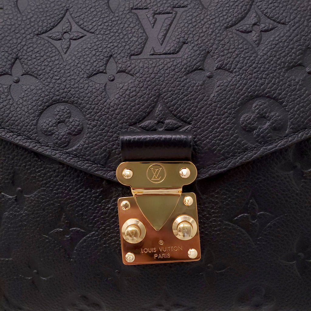 LOUIS VUITTON BLACK METIS BAG