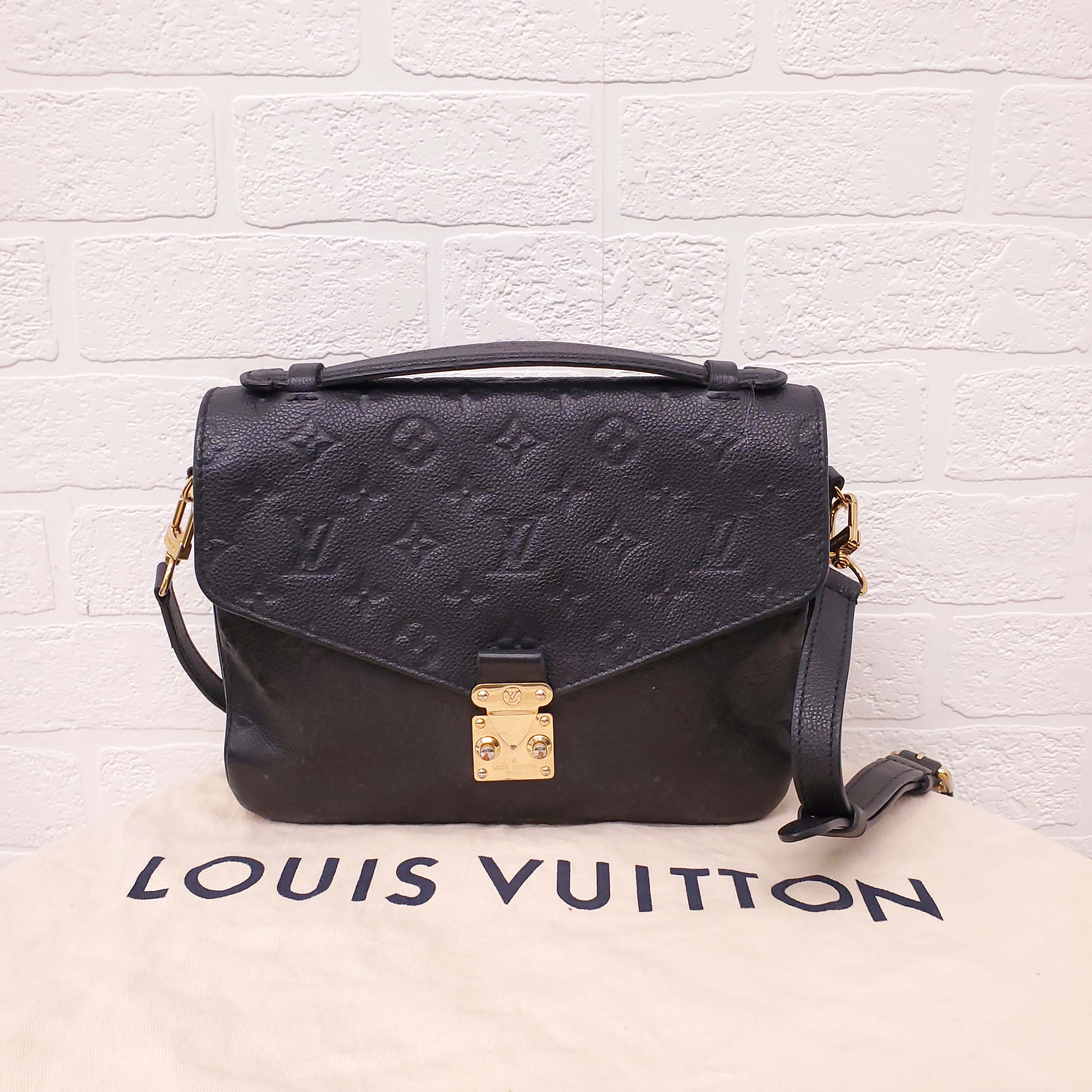 LOUIS VUITTON BLACK 'POCHETTE METIS' CROSSBODY BAG