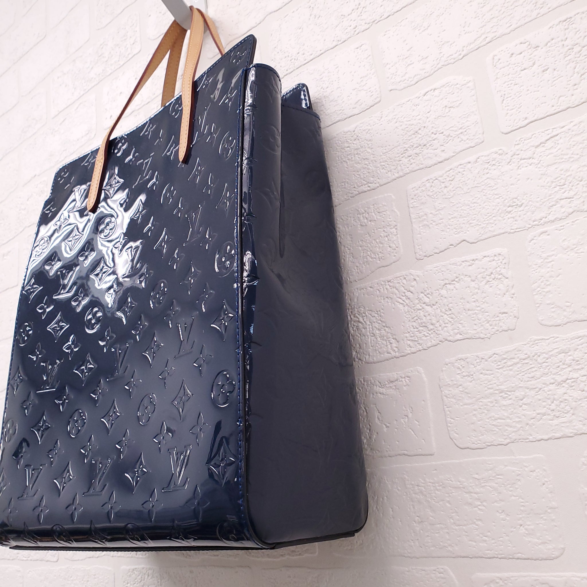 LOUIS VUITTON BLUE PATENT 'VERNIS CATALINA' TOTE – Rewind Couture