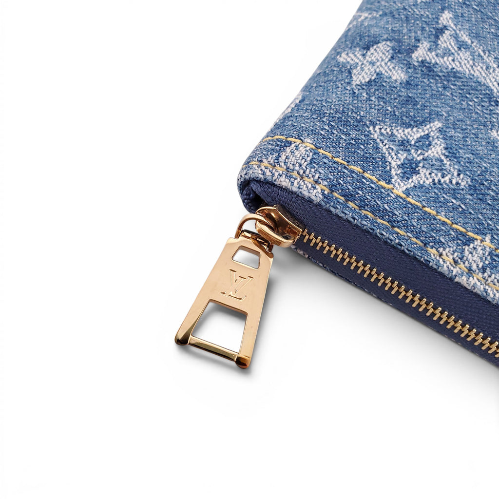 LOUIS VUITTON DENIM ZIP-AROUND WALLET