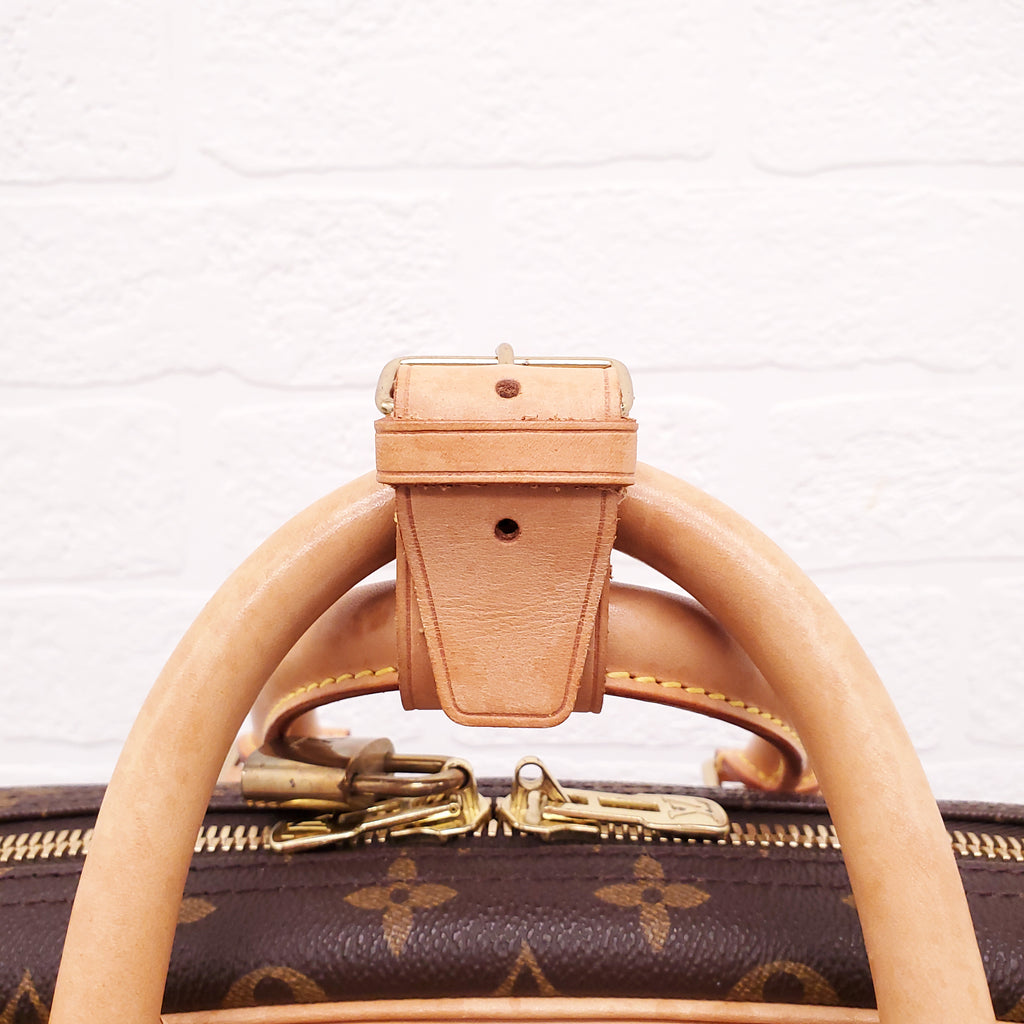 LOUIS VUITTON EVASION BOSTON MONOGRAM BAG