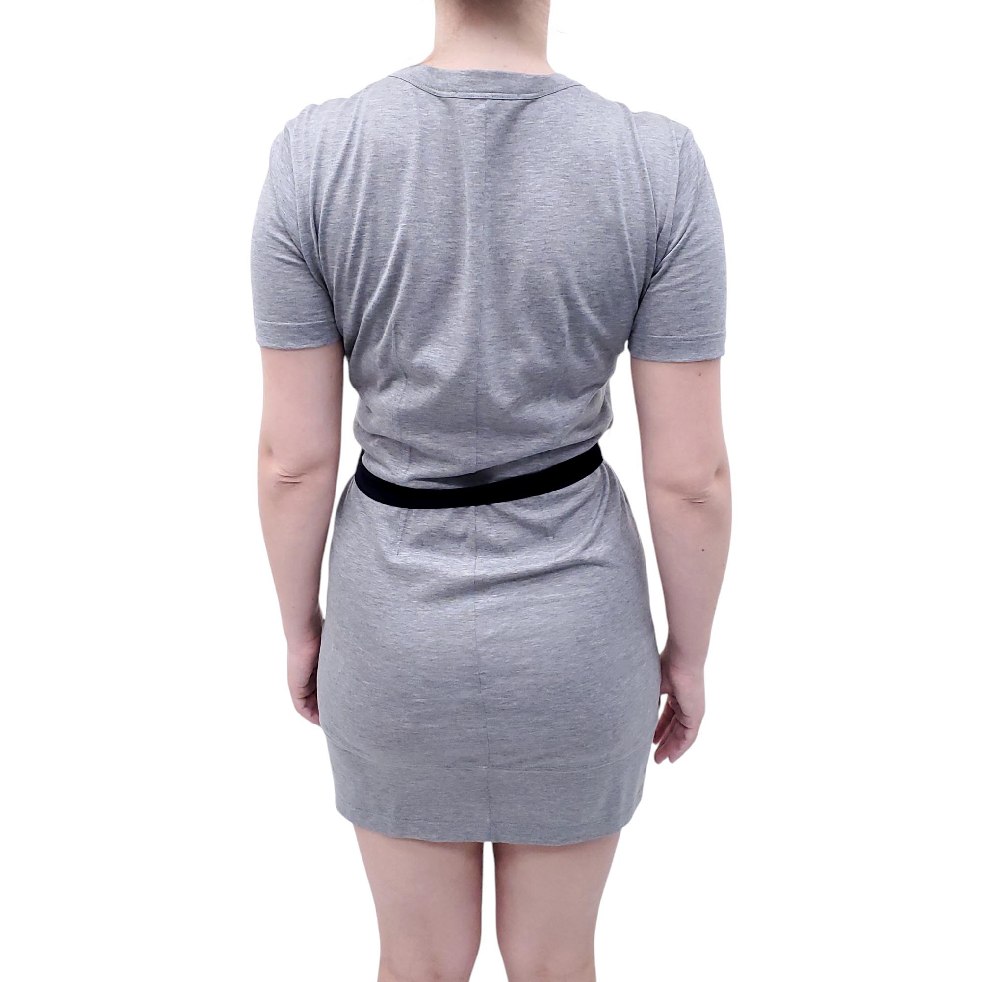 LOUIS VUITTON GREY T-SHIRT DRESS WITH EMBROIDERED DETAIL - SIZE S