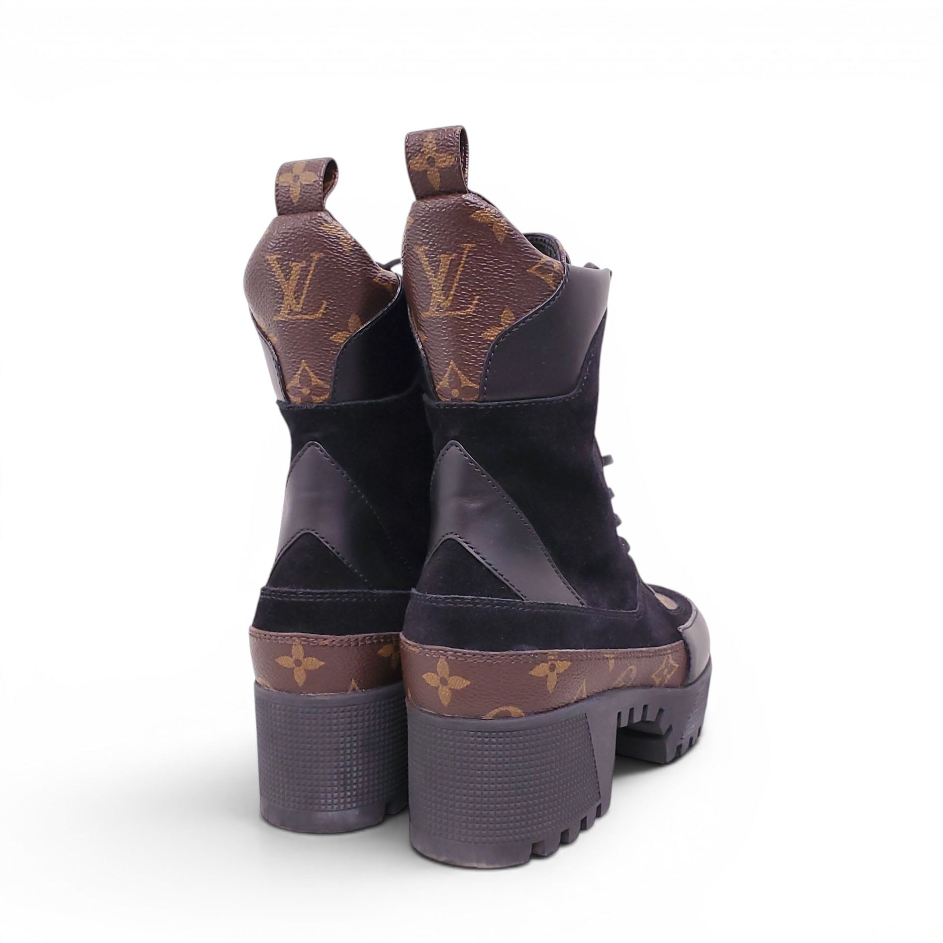LOUIS VUITTON LOGO BOOTS  - SIZE 37
