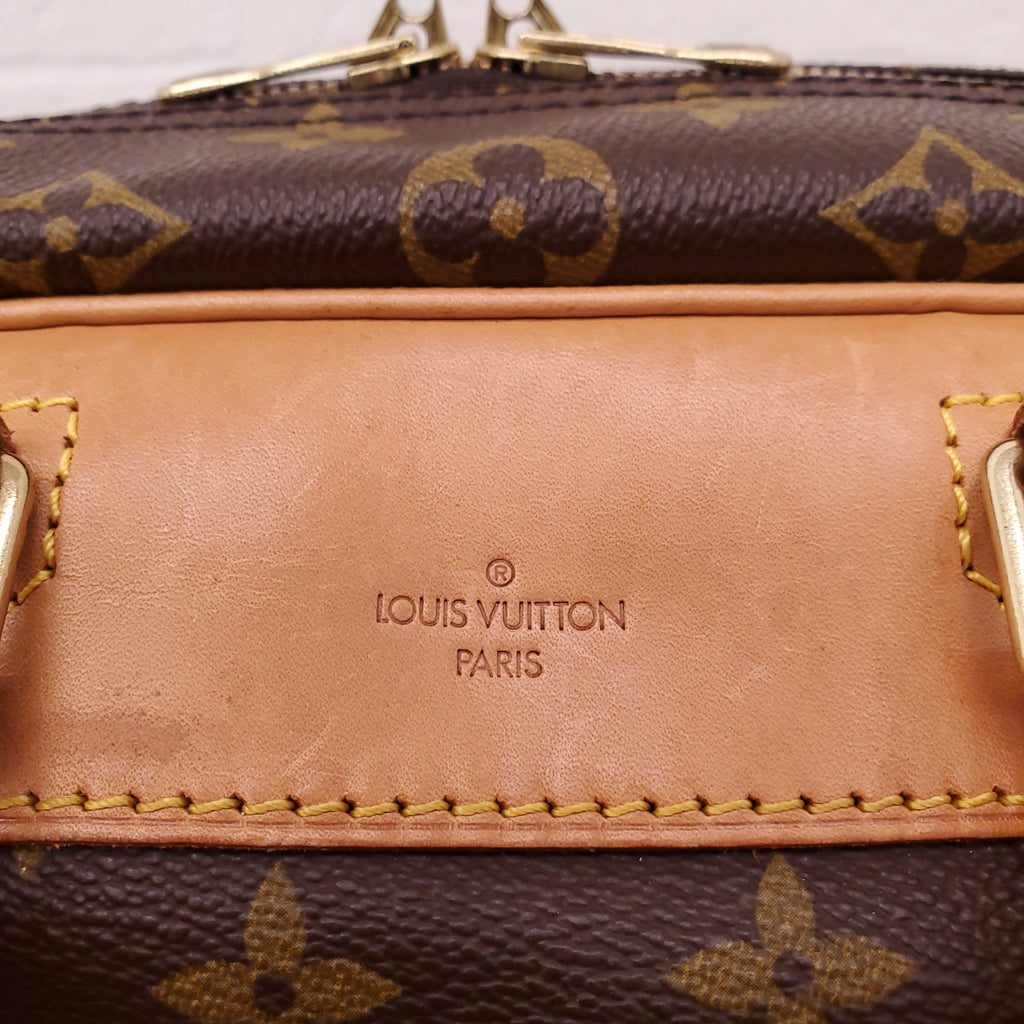 LOUIS VUITTON MONOGRAM DEAUVILLE BAG