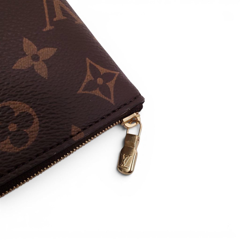 LOUIS VUITTON MONOGRAM DOCUMENT HOLDER CLUTCH