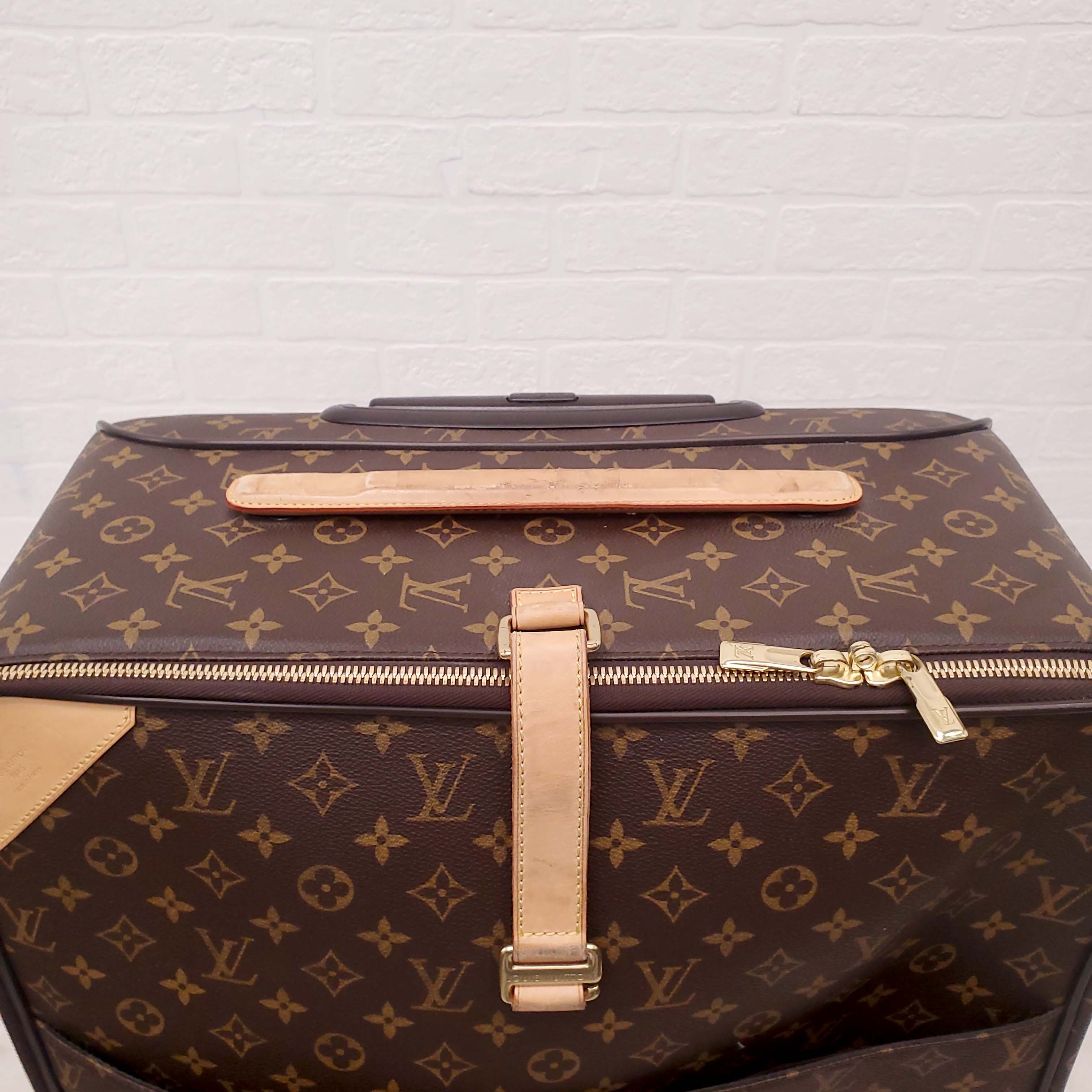 LOUIS VUITTON MONOGRAM ROLLING SUITCASE