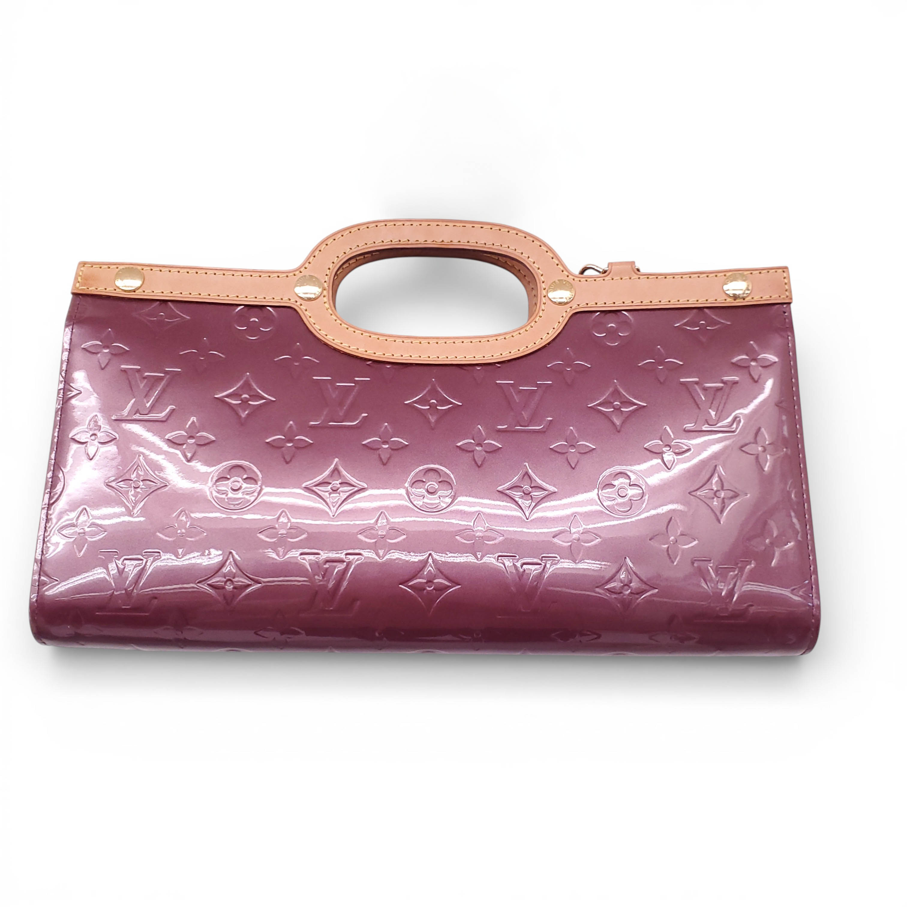 LOUIS VUITTON MONOGRAM VERNIS ROXBURY DRIVE BAG IN BURGUNDY