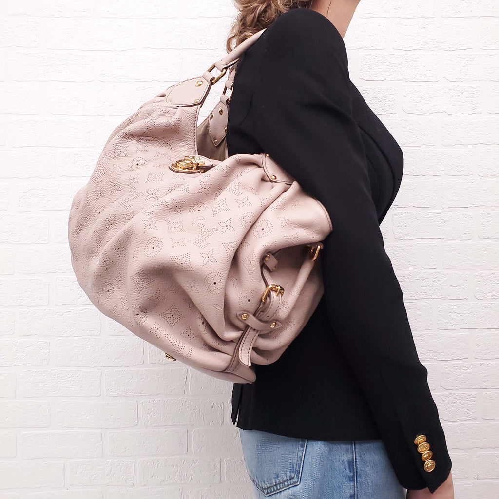 LOUIS VUITTON PALE PINK LEATHER MONOGRAM 'MAHINA' BAG