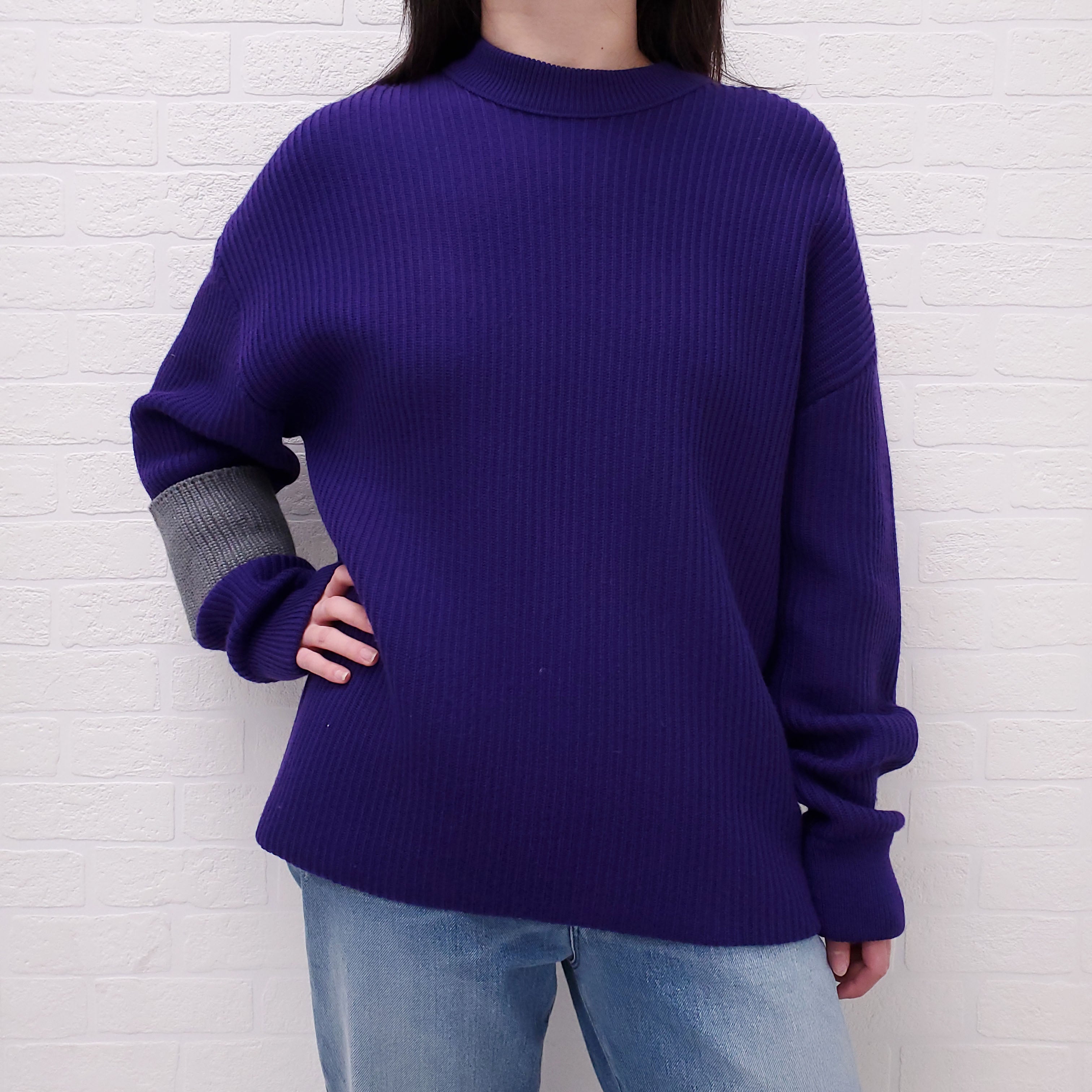 LOUIS VUITTON PURPLE LIMITED EDITION  SWEATER - SIZE XS (OVERSIZED)
