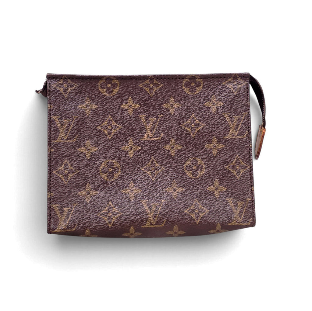 LOUIS VUITTON TOILETRY POUCH
