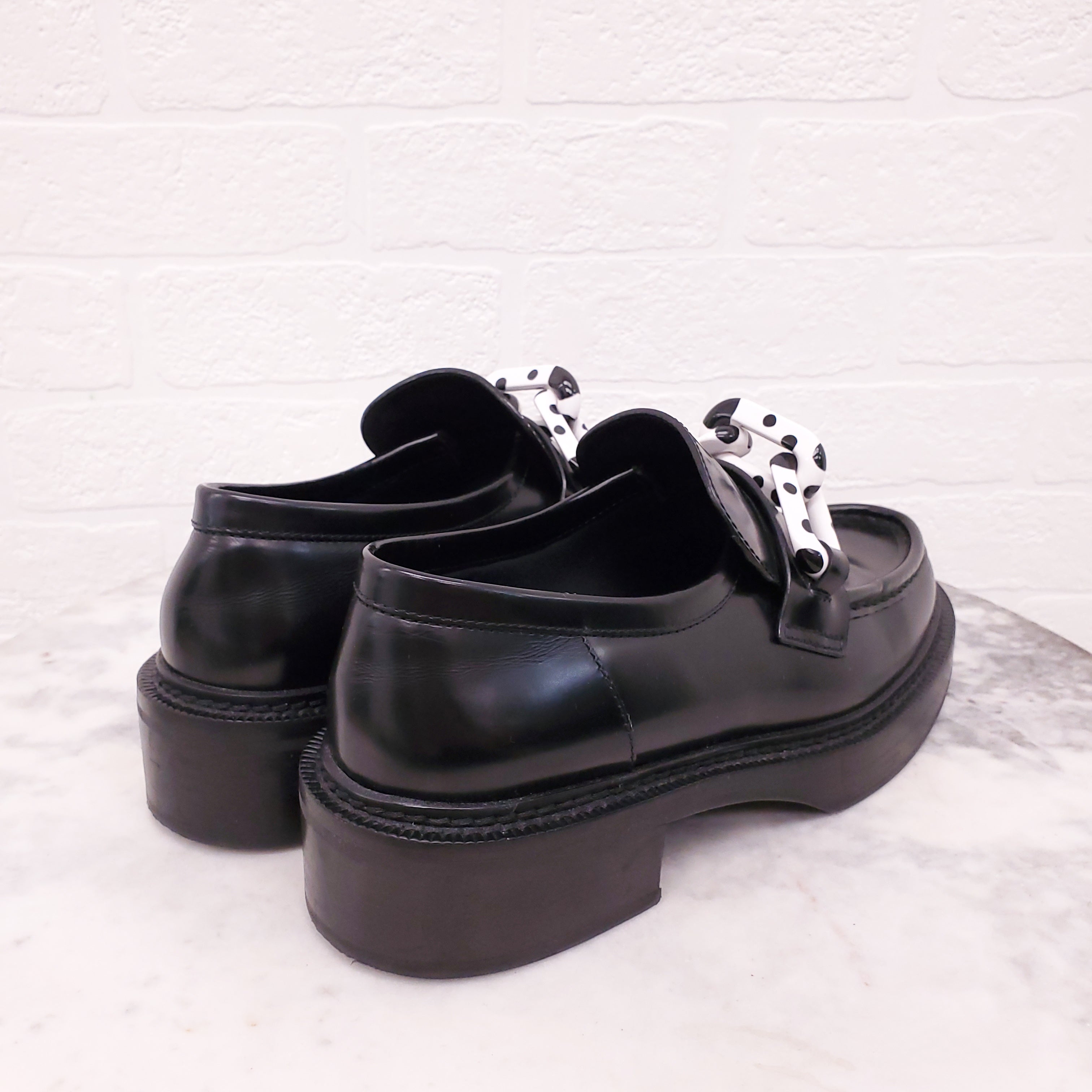 LOUIS VUITTON X YAYOI KUSAMA LEATHER LOAFERS - SIZE 39