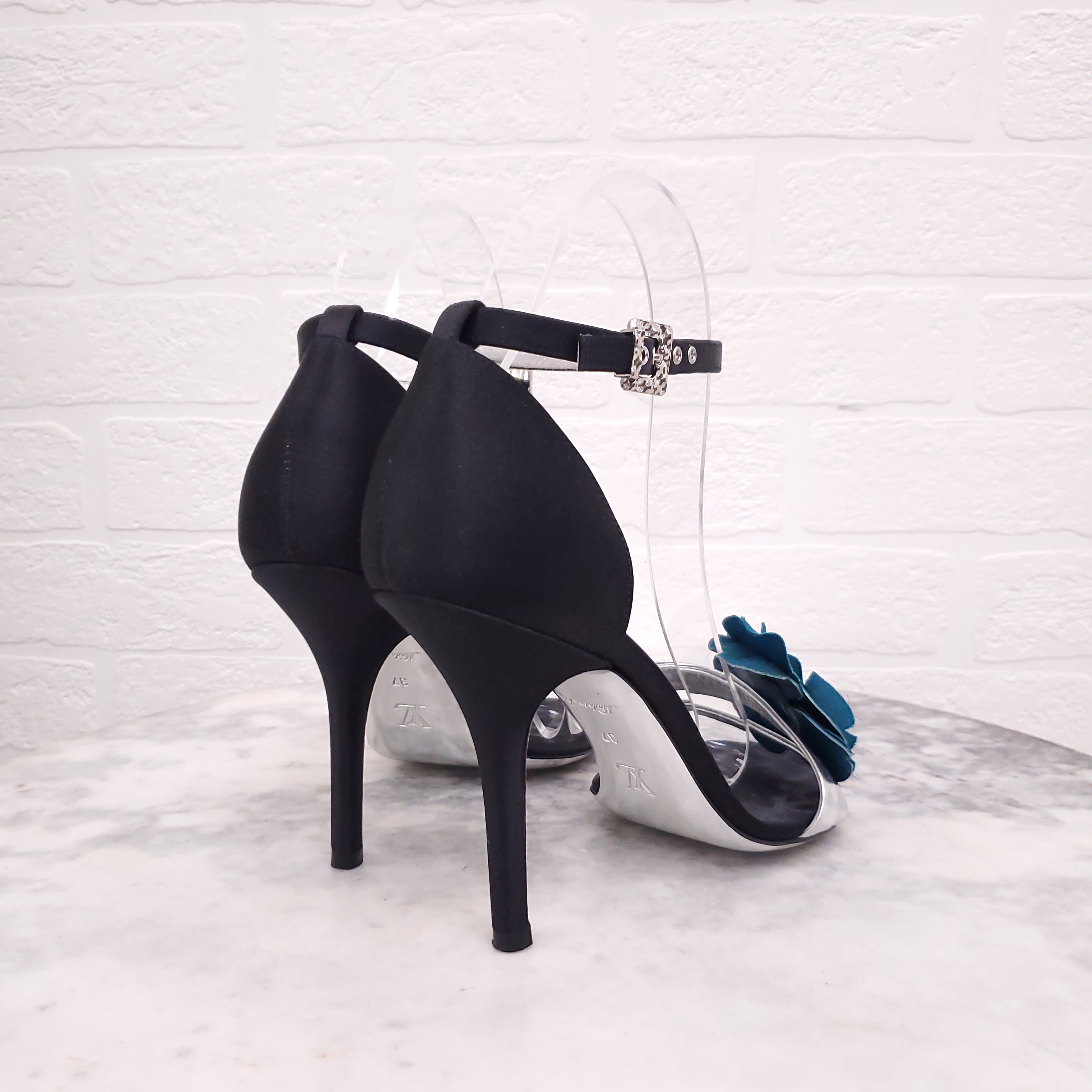 LOUIS VUTTON FLORAL SATIN HEELS WITH LOGO - SIZE 37