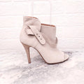 MAISON MARGIELA LIGHT GREY SUEDE BOOTIES WITH BUCKLE DETAIL - SIZE 39.5