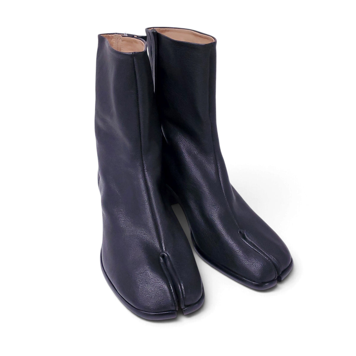 MAISON MARGIELA TABI ANKLE BOOTS IN BLACK - SIZE 42