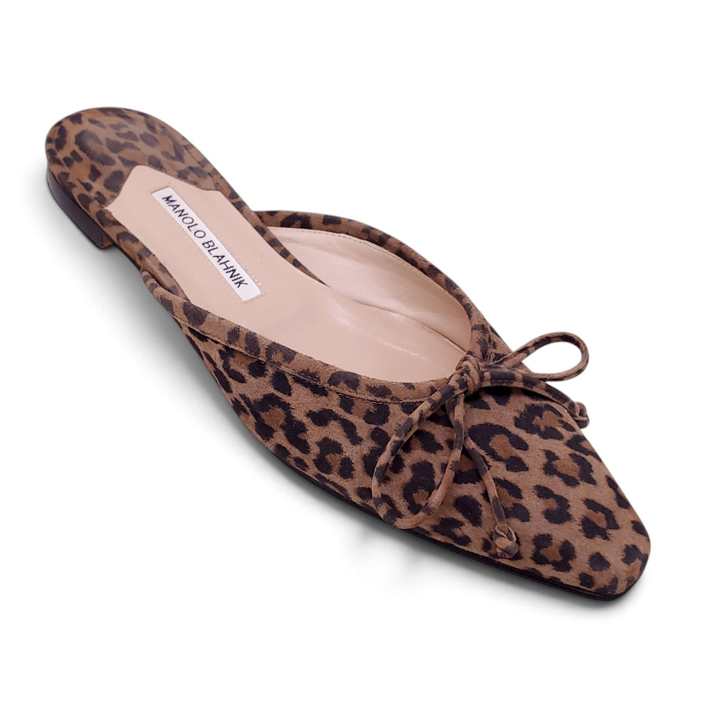 MANOLO BLAHNIK LEOPARD MULES WITH BOW DETAIL - SIZE 39.5