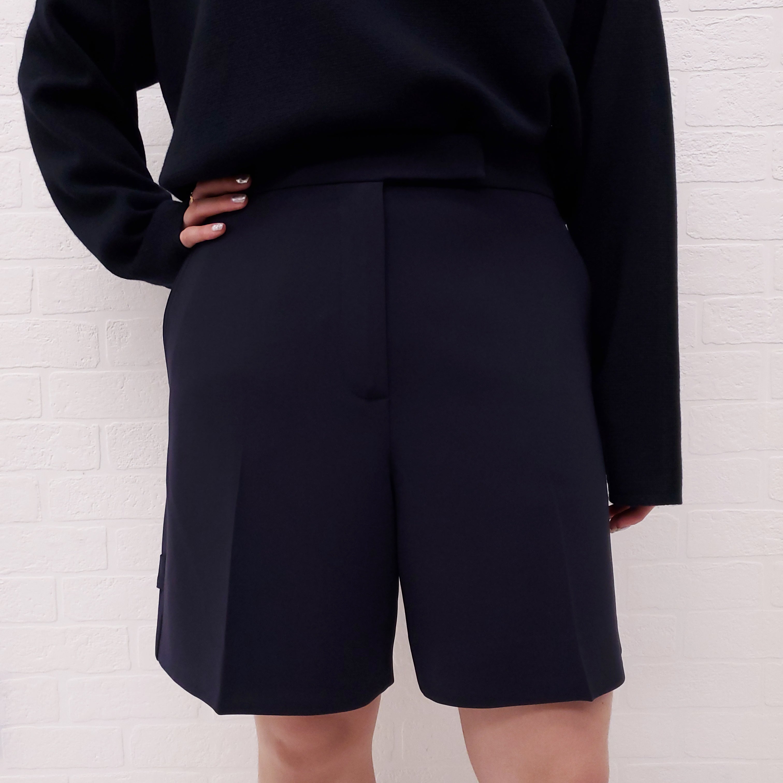 MAX MARA NAVY LOGO SHORTS - SIZE 42