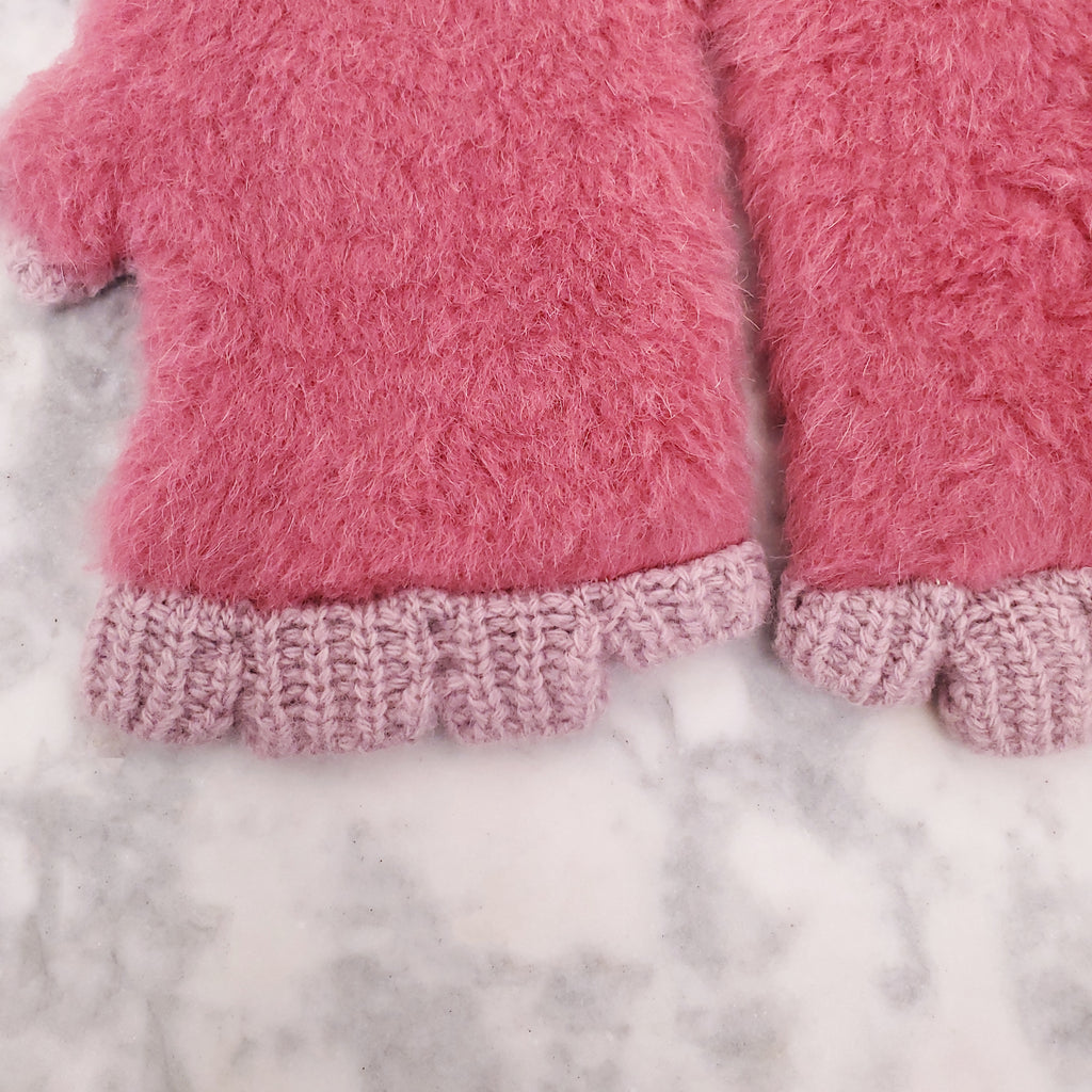 MAX MARA PINK TEDDY EARMUFFS AND GLOVES SET