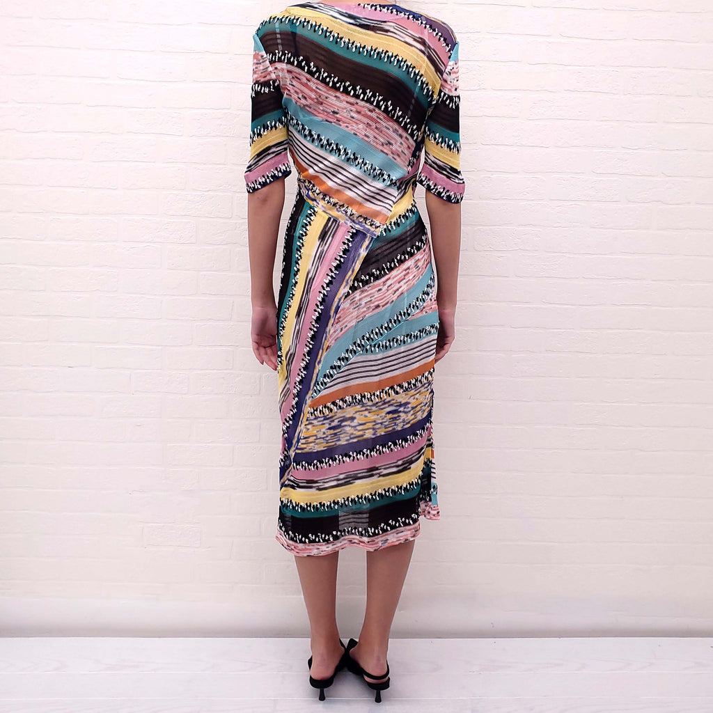 MISSONI MULTI-COLOUR KNIT LONG V-NECK SHORT SLEEVE DRESS - SIZE 42