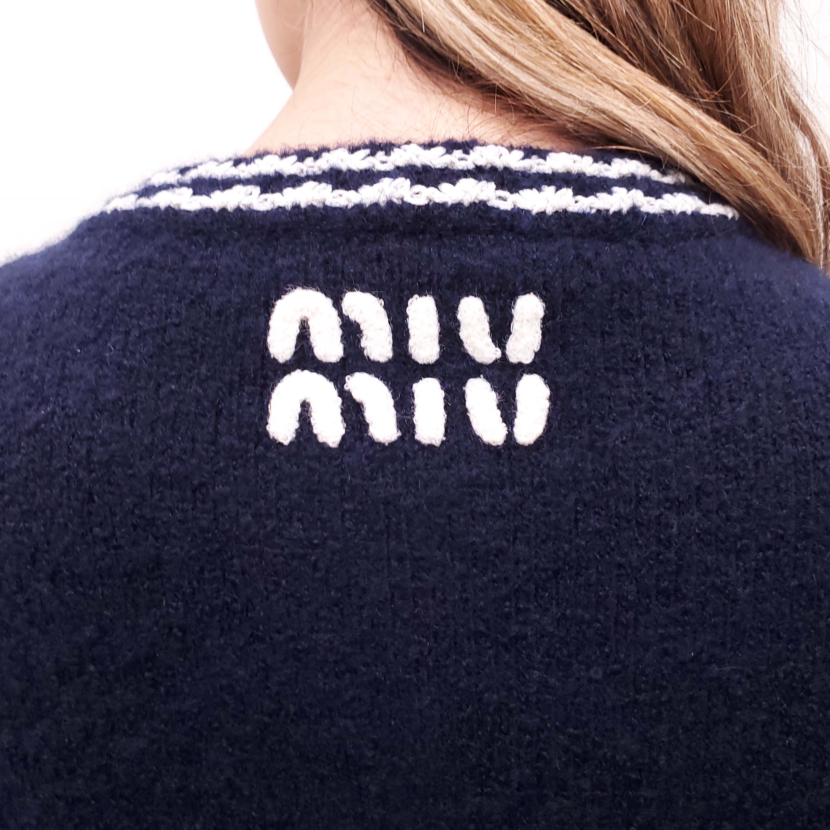 MIU MIU NAVY CROPPED CASHMERE BLEND CARDIGAN WITH NAUTICAL BUTTONS - SIZE 38