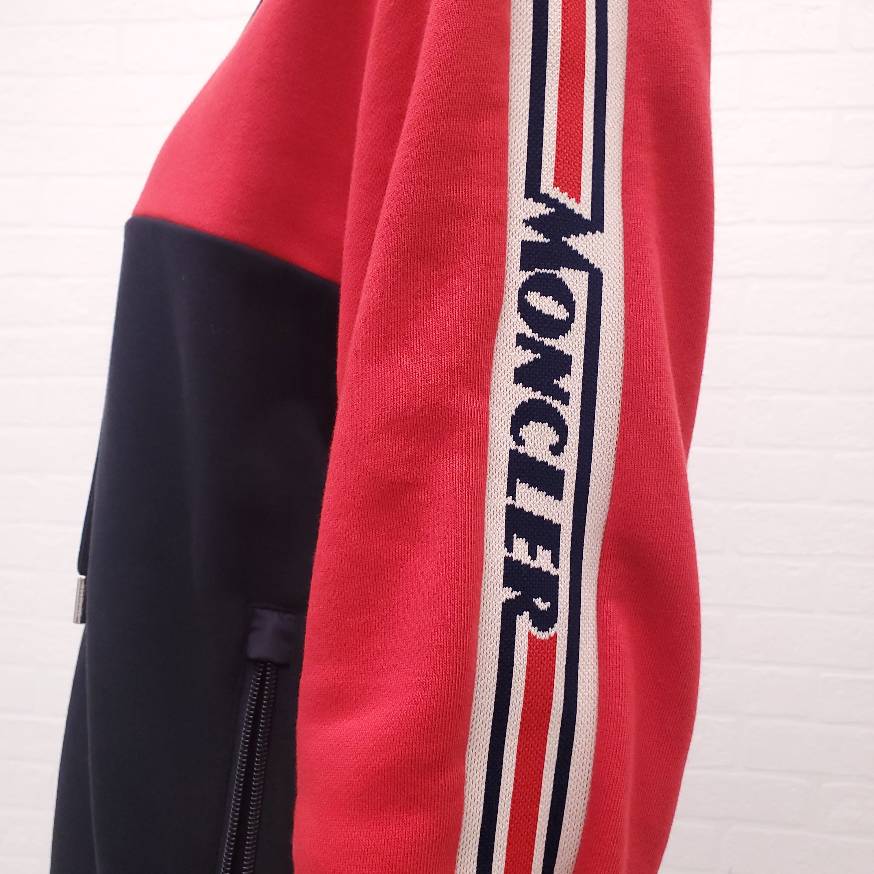 MONCLER UNISEX RED AND BLACK STRIPED SWEATSHIRT WITH PUFFER HOOD AND LOGO - SIZE XL