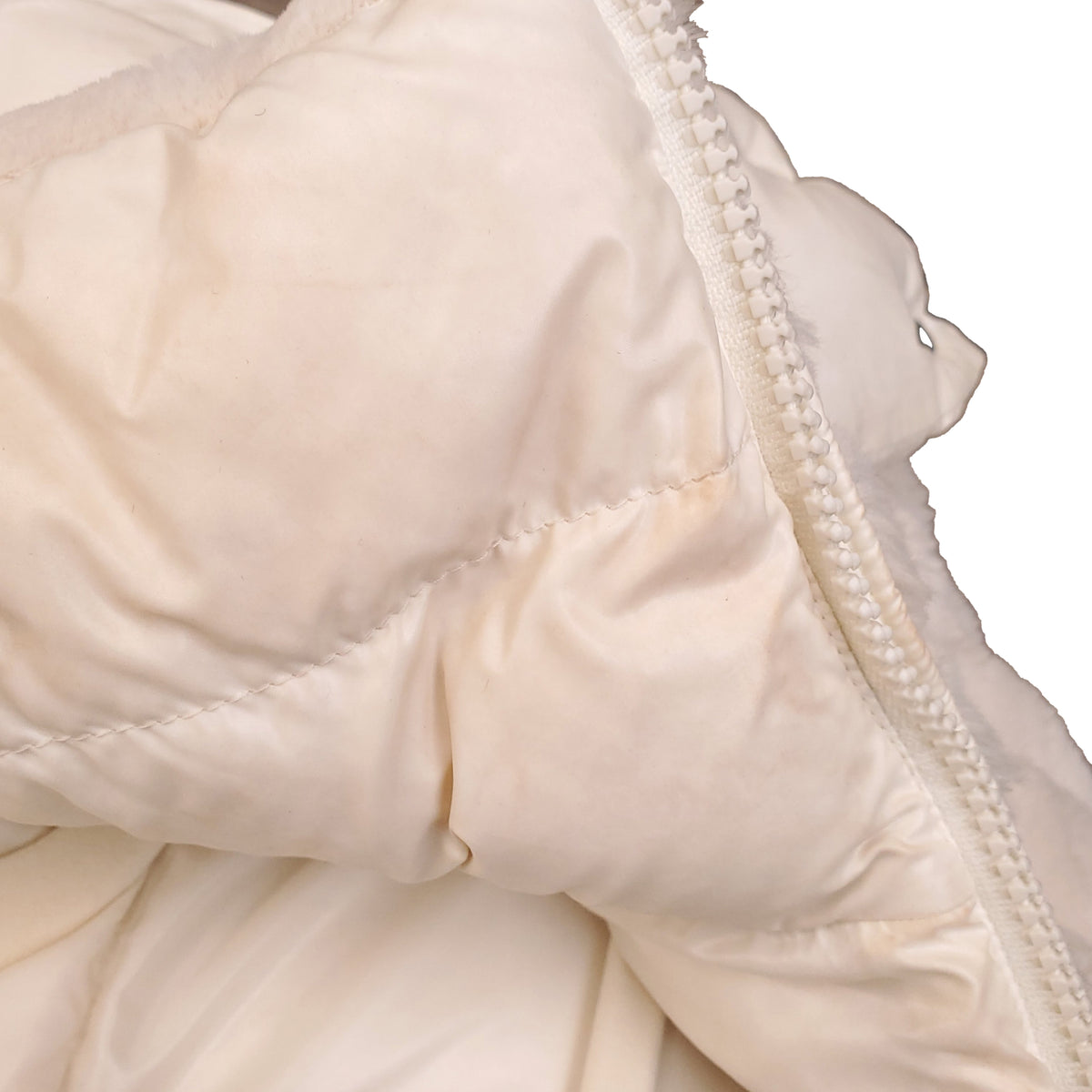 MONCLER WHITE FARE FAUX-FUR DOWN JACKET - SIZE 4