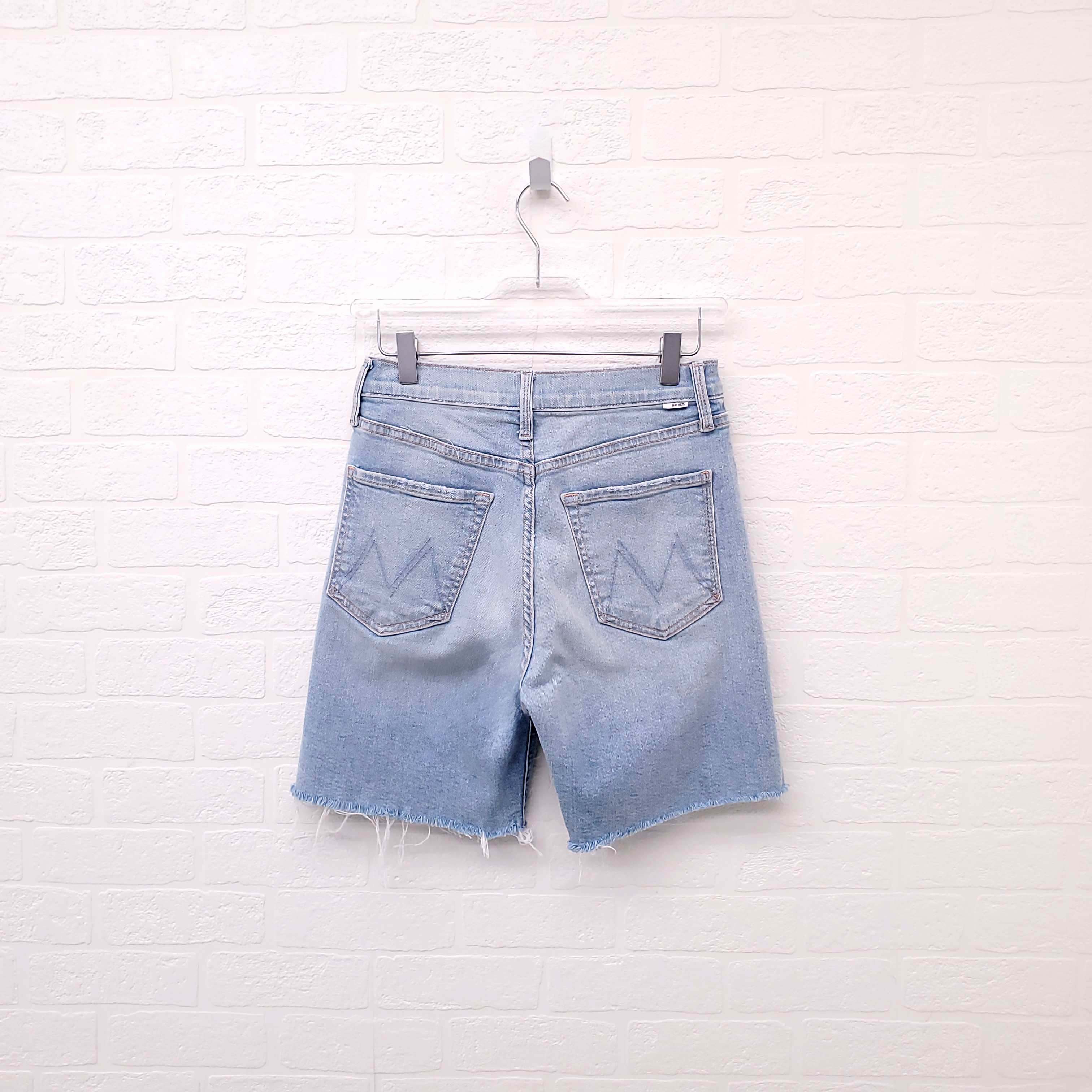 MOTHER 'THE TRIPPER CUT-OUT FRAY' JEAN SHORTS - SIZE 26