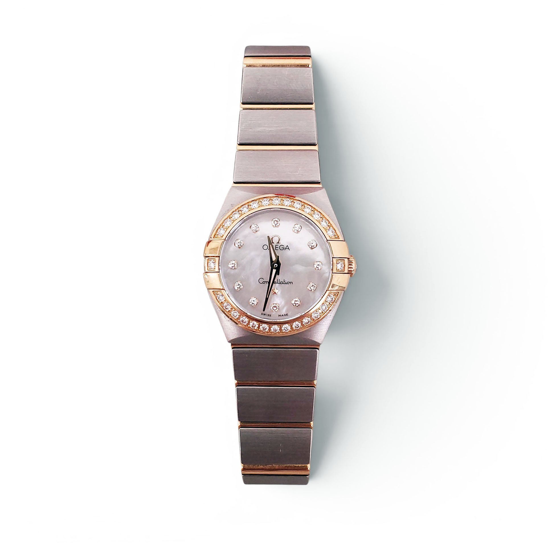 OMEGA 25MM CONSTELLATION 18K GOLD DIAMOND AND MOTHER OF PEARL WATCH