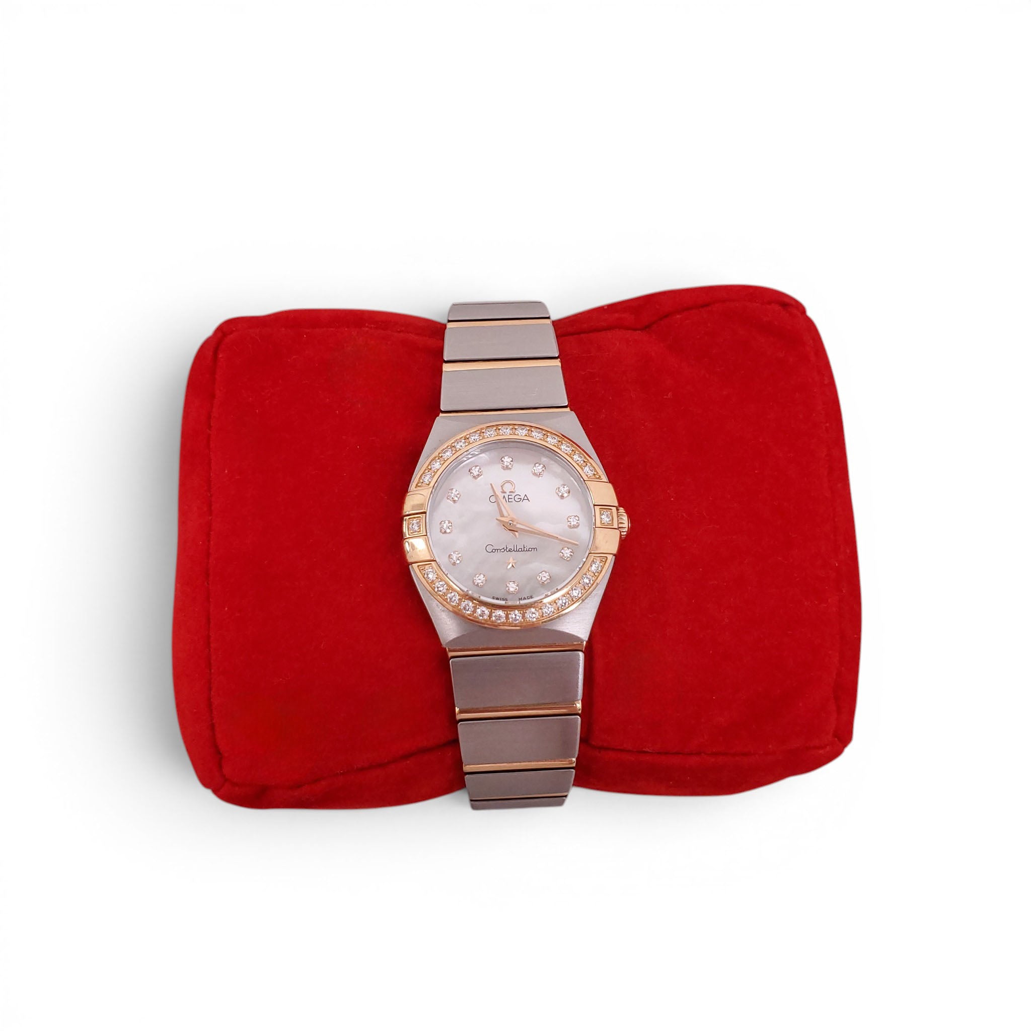 OMEGA 25MM CONSTELLATION 18K GOLD DIAMOND AND MOTHER OF PEARL WATCH