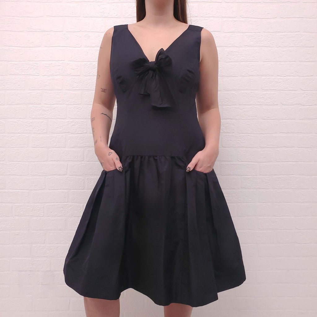 OSCAR DE LA RENTA BLACK DRESS WITH BOW - SIZE 12