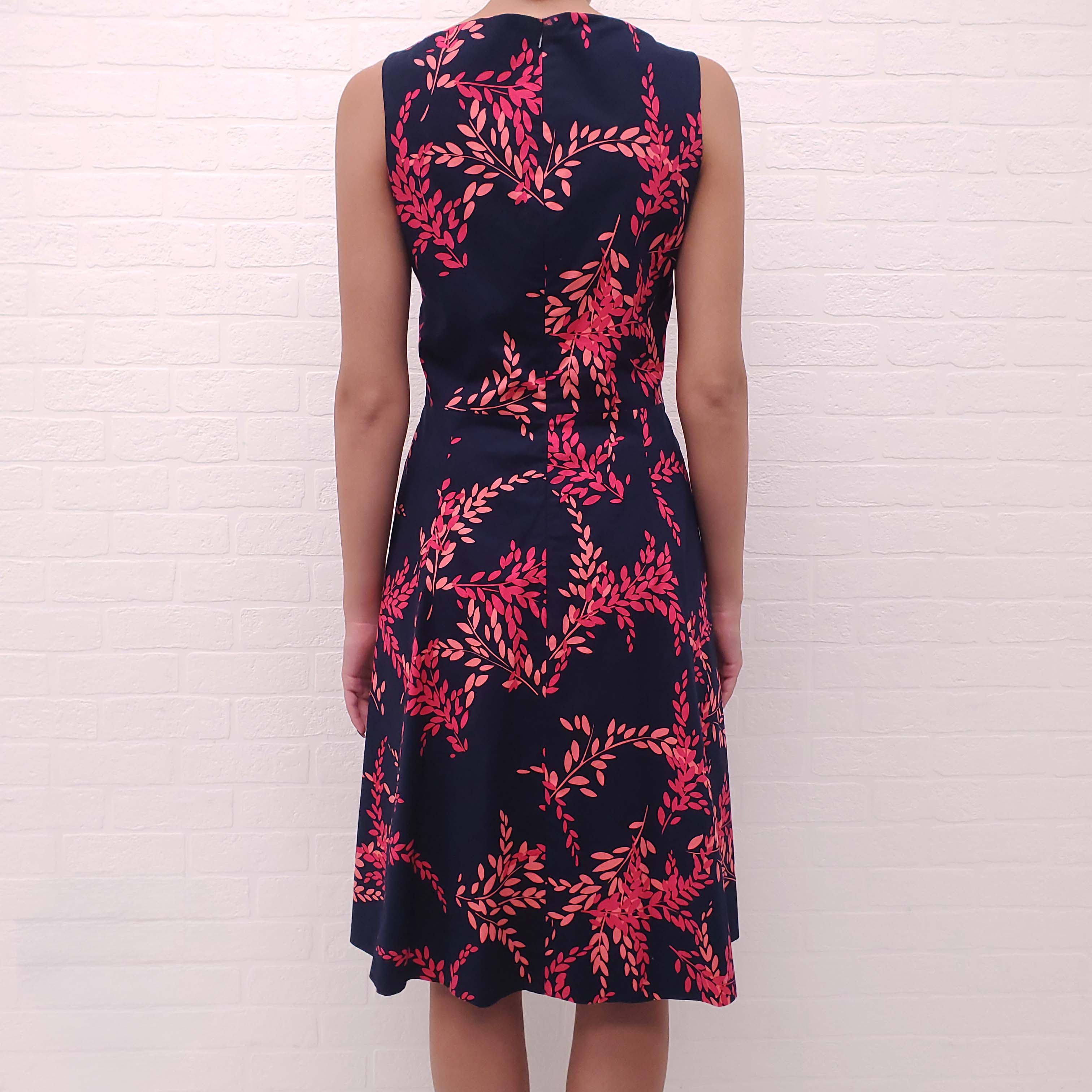 OSCAR DE LA RENTA NAVY AND PINK COTTON FLORAL DRESS - SIZE 8