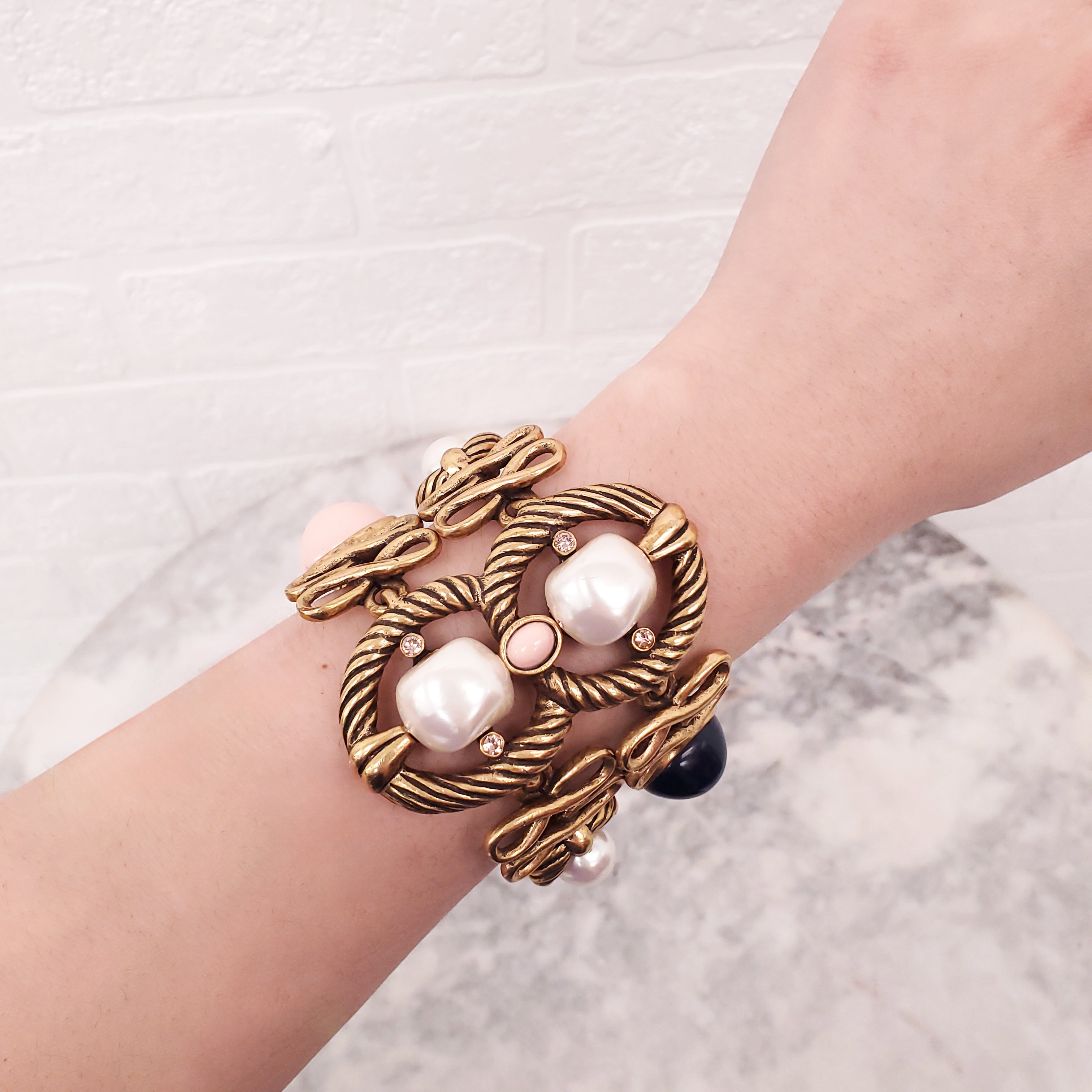 OSCAR DE LA RENTA PINK AND BLUE BRACELET