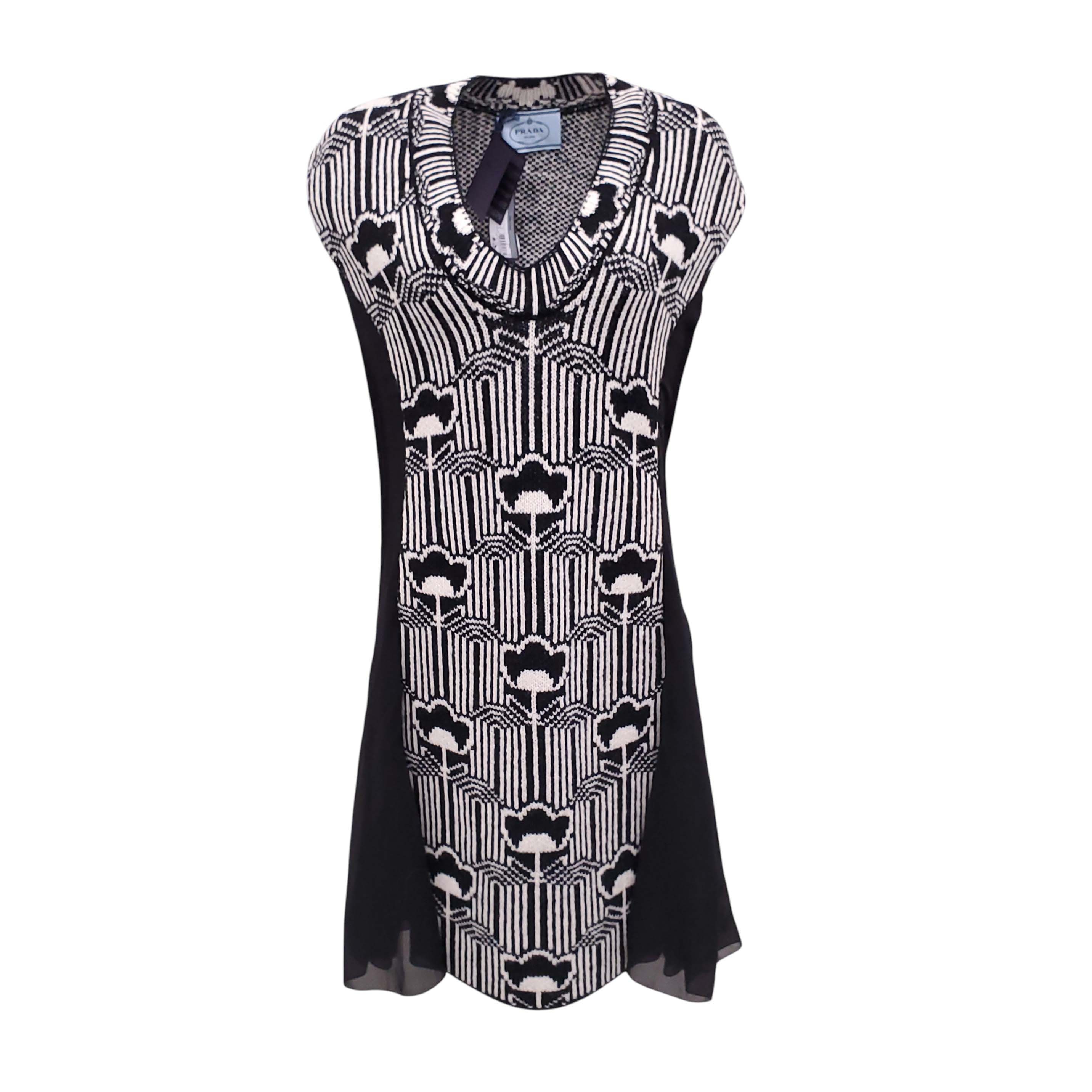 PRADA BLACK AND WHITE FLORAL RUNWAY DRESS - SIZE 38