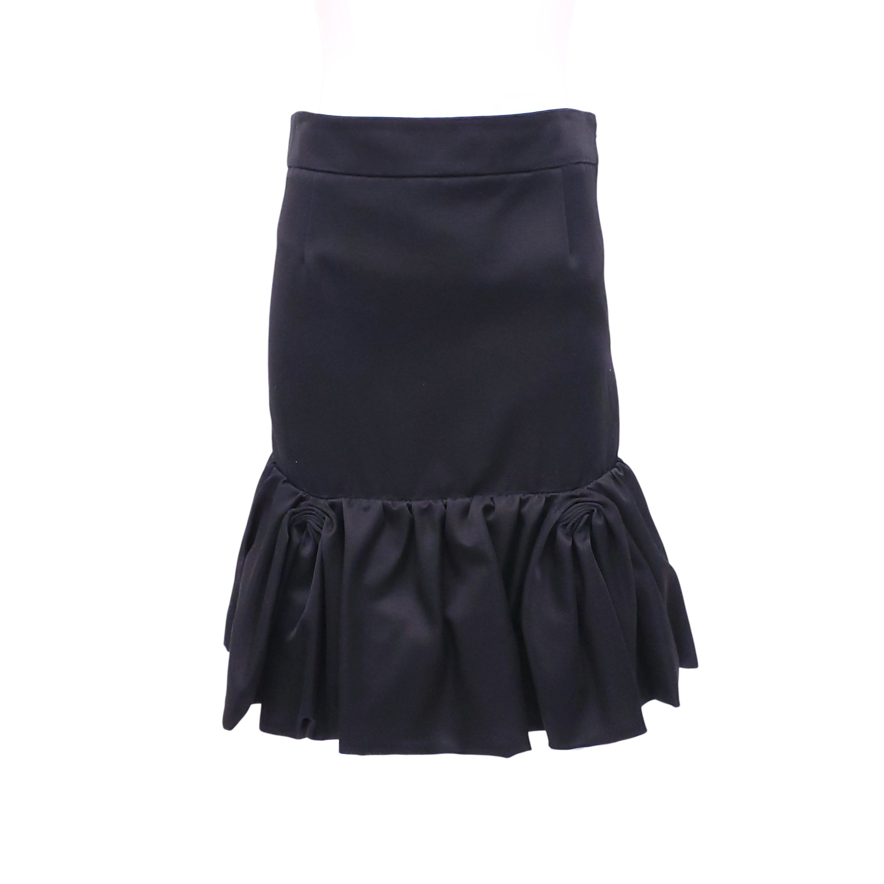 PRADA BLACK SKIRT WITH PLEATED BUBBLE DETAIL - SIZE 46