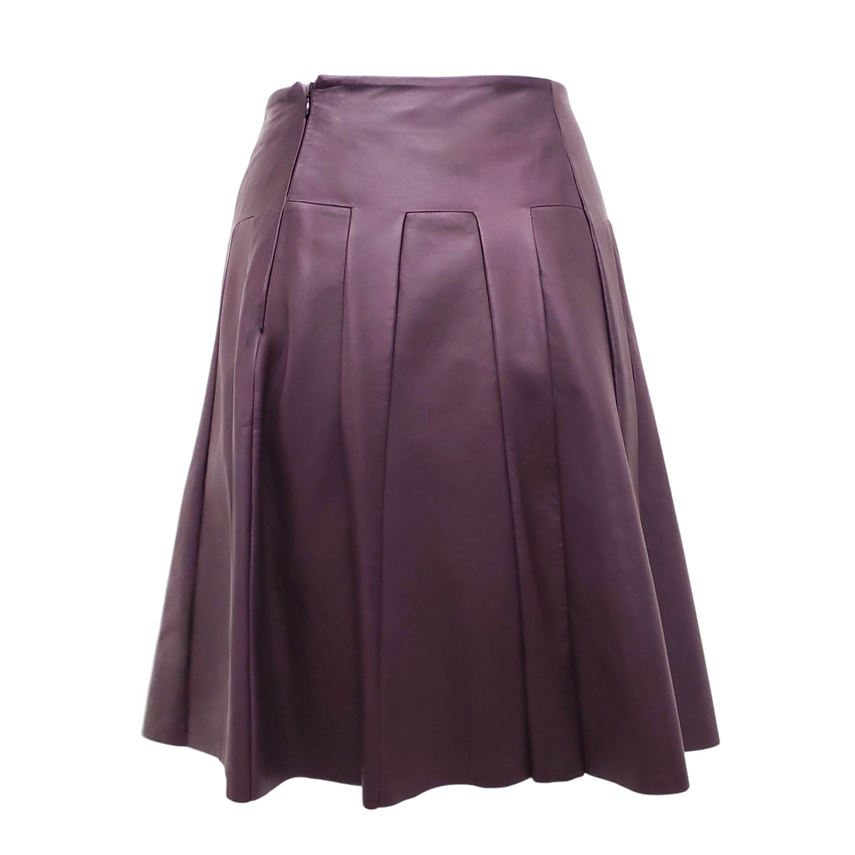 PRADA PURPLE PLEATED LEATHER SKIRT - SIZE 40