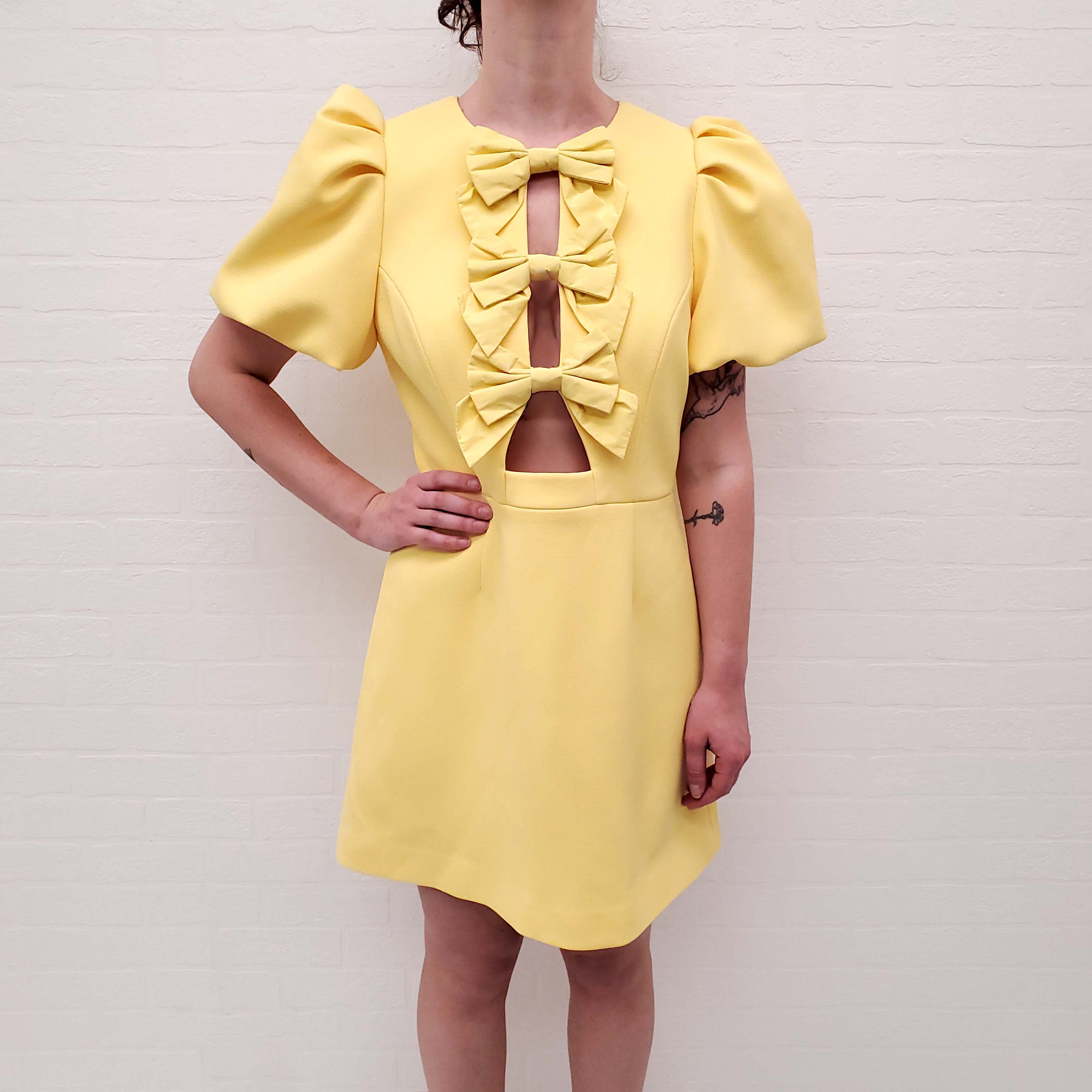 REBECCA VALLANCE YELLOW BOW MINI DRESS - SIZE 12 AU/8 US