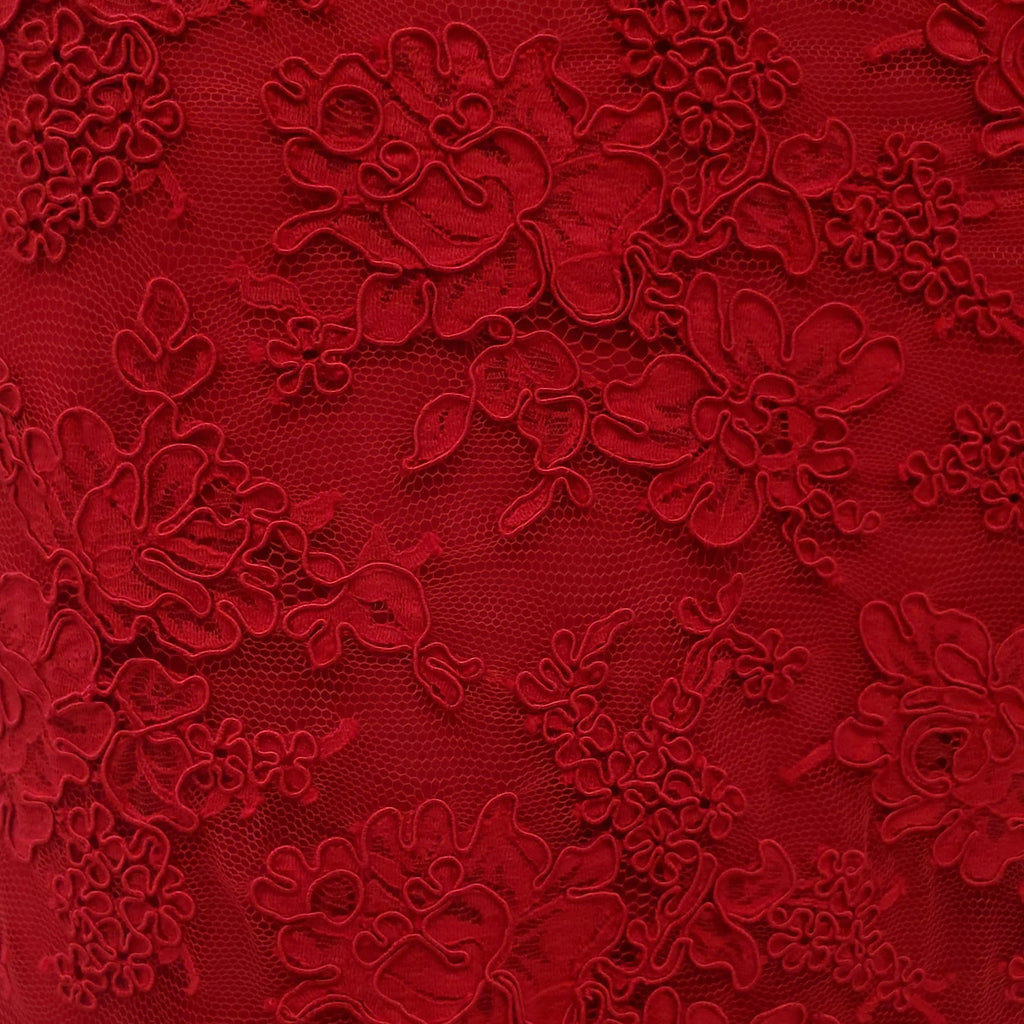 REEM ACRA RED LACE GOWN - SIZE 4