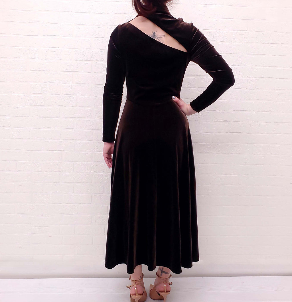 RENE RUIZ BROWN VELVET DRESS - SIZE 6