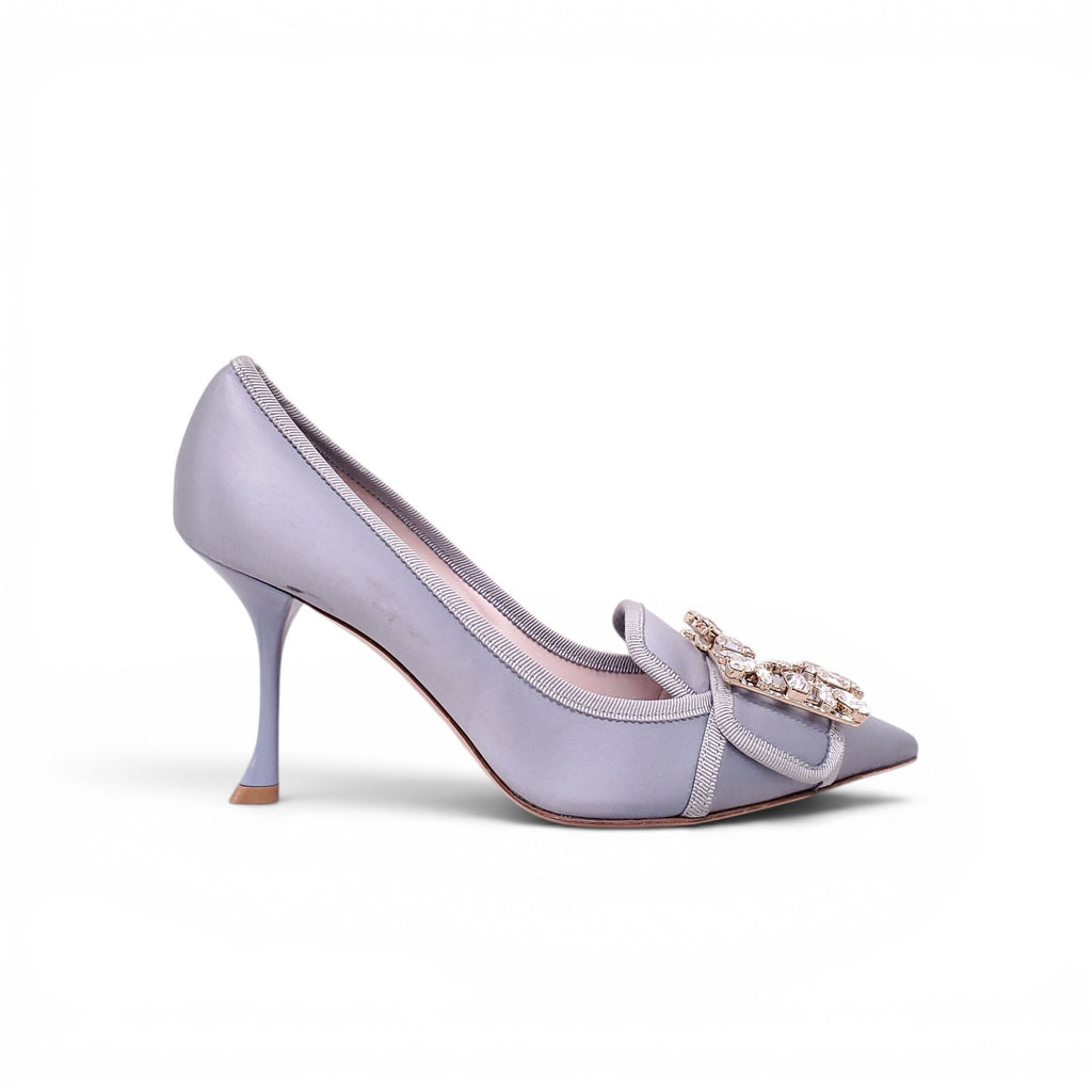 ROGER VIVIER GREY SATIN HEELS WITH CRYSTAL EMBLEM - SIZE 38.5