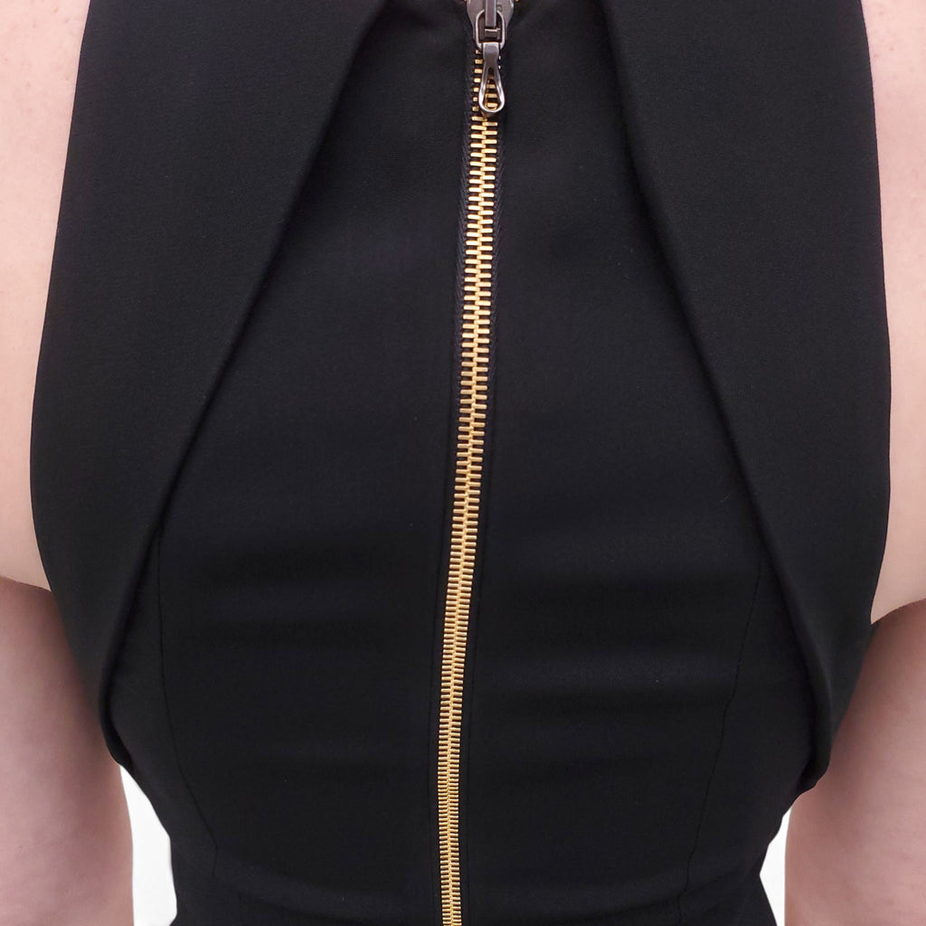 ROLAND MOURET BLACK AND WHITE GOWN - SIZE 6