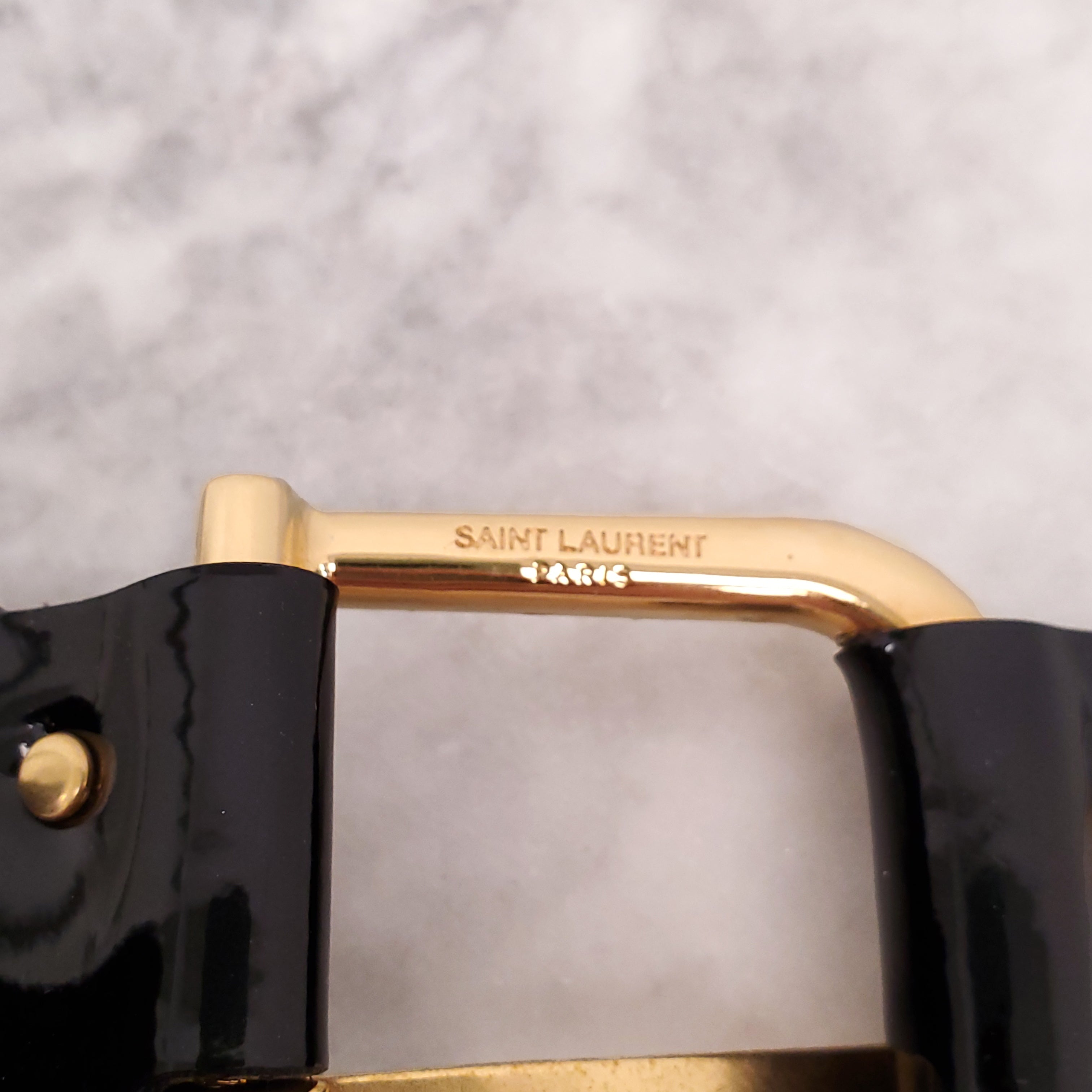 SAINT LAURENT BLACK PATENT BELT WITH GOLD BUCKLE - SIZE 75