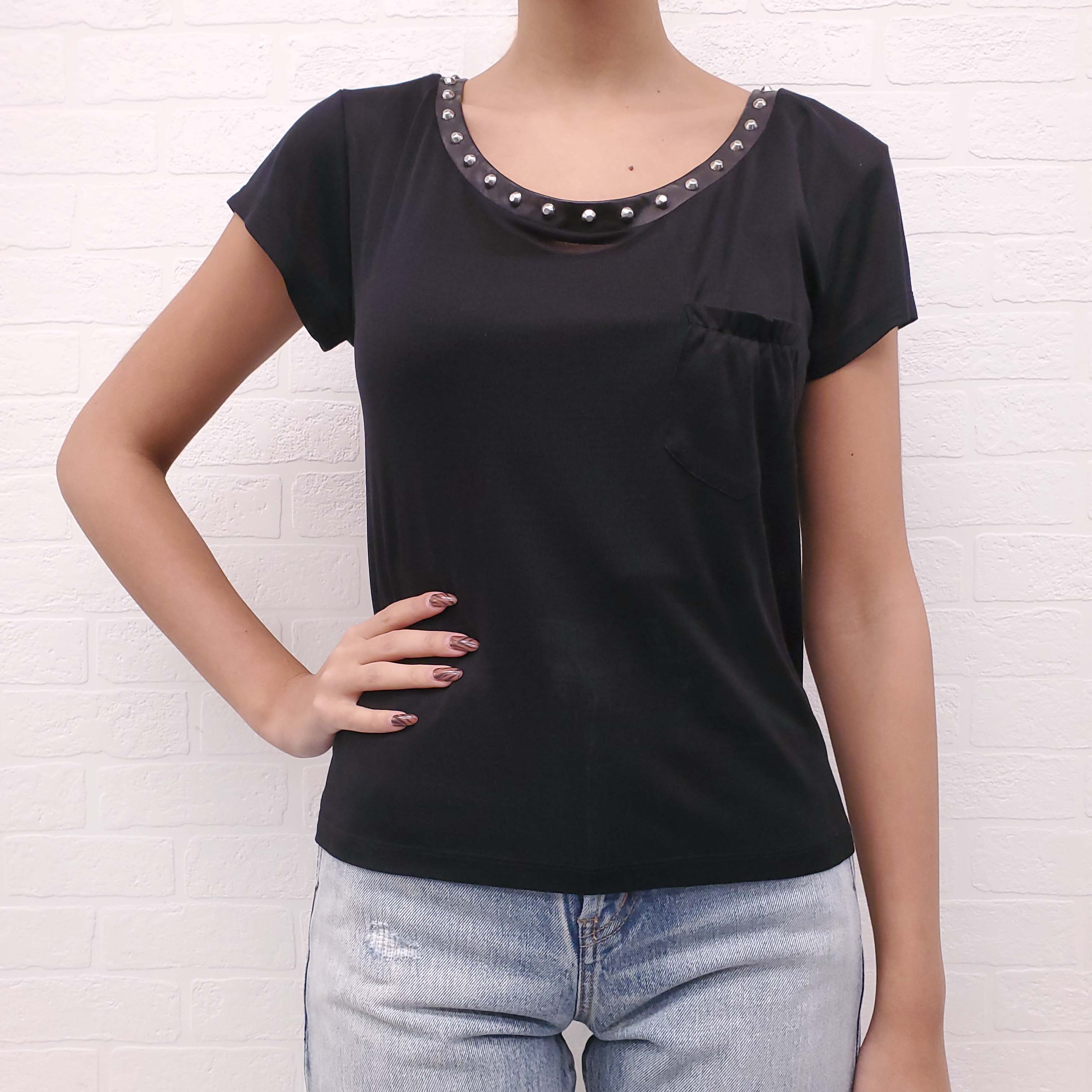SAINT LAURENT BLACK T-SHIRT WITH GROMMETS - SIZE XS