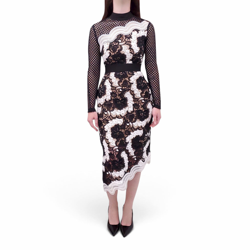 SELF PORTRAIT BLACK AND WHITE LACE DRESS - SIZE 2
