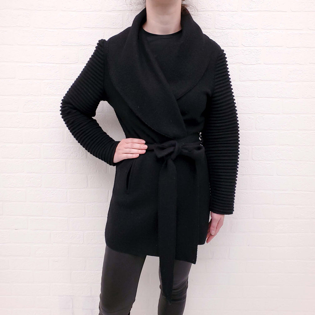 SENTALER BLACK RIBBED SLEEVE JACKET - SIZE M