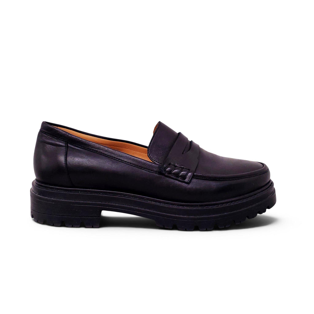 SEZANE LES SOULIERS BLACK LEATHER LOAFERS - SIZE 41