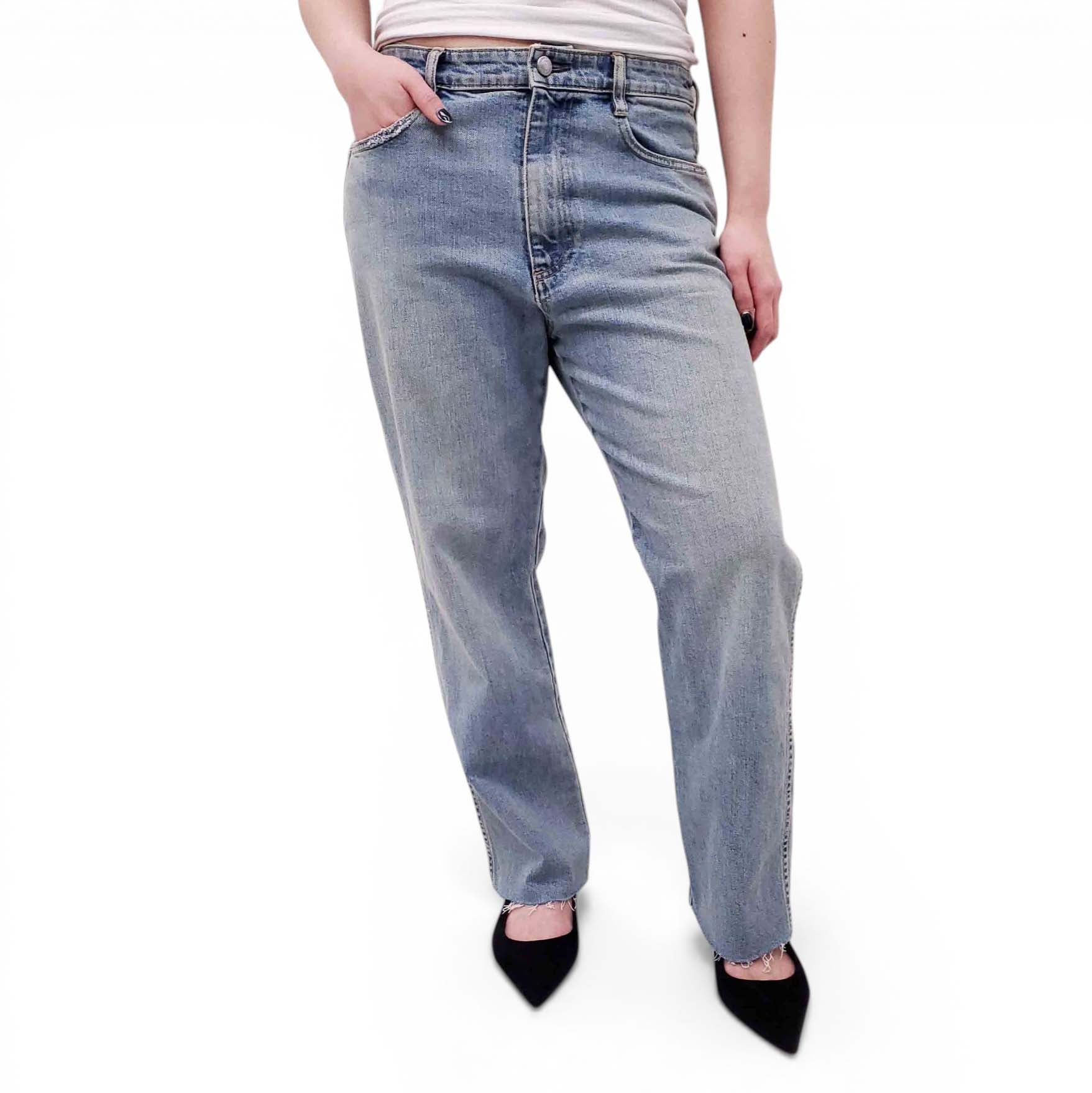 SIMON MILLER LIGHT DENIM JEANS - SIZE 29