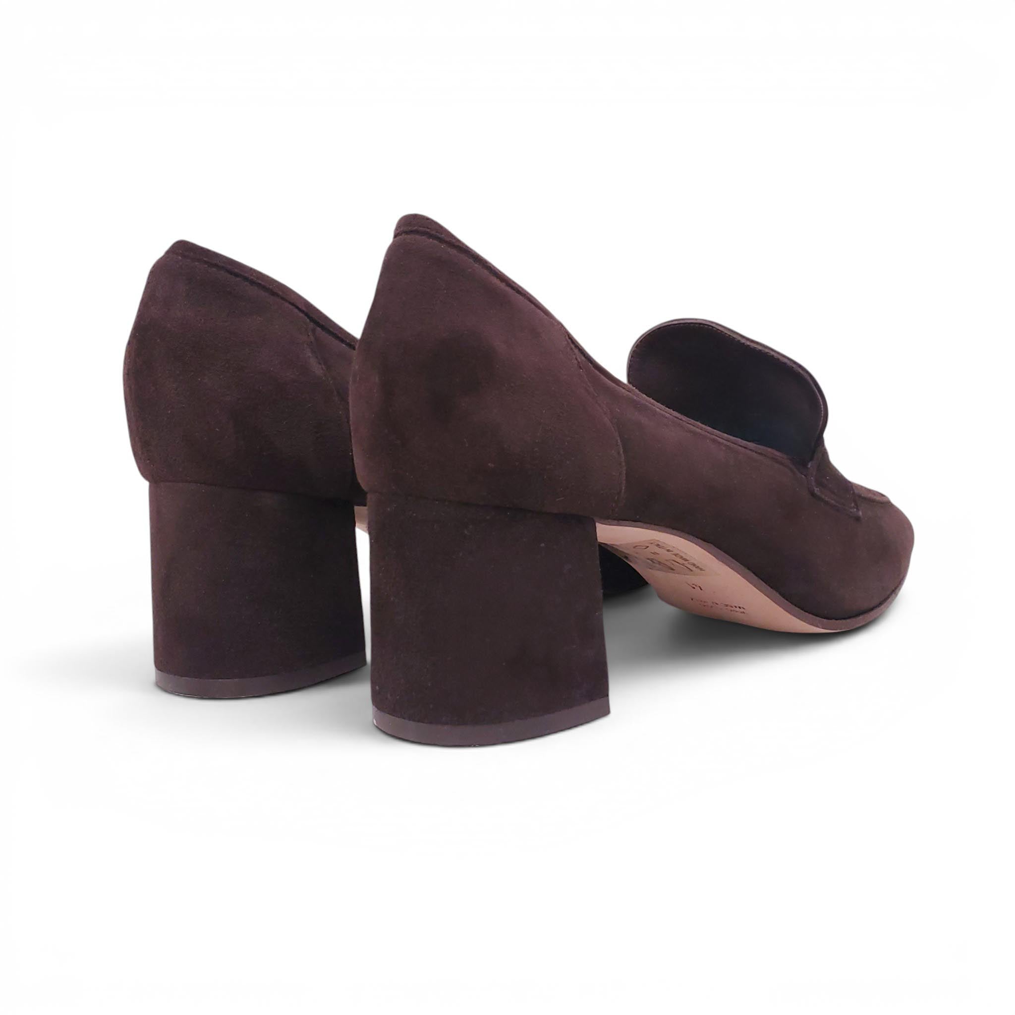 SOPHIQUE MILANO CHOCOLATE LOAFER HEELS - SIZE 41