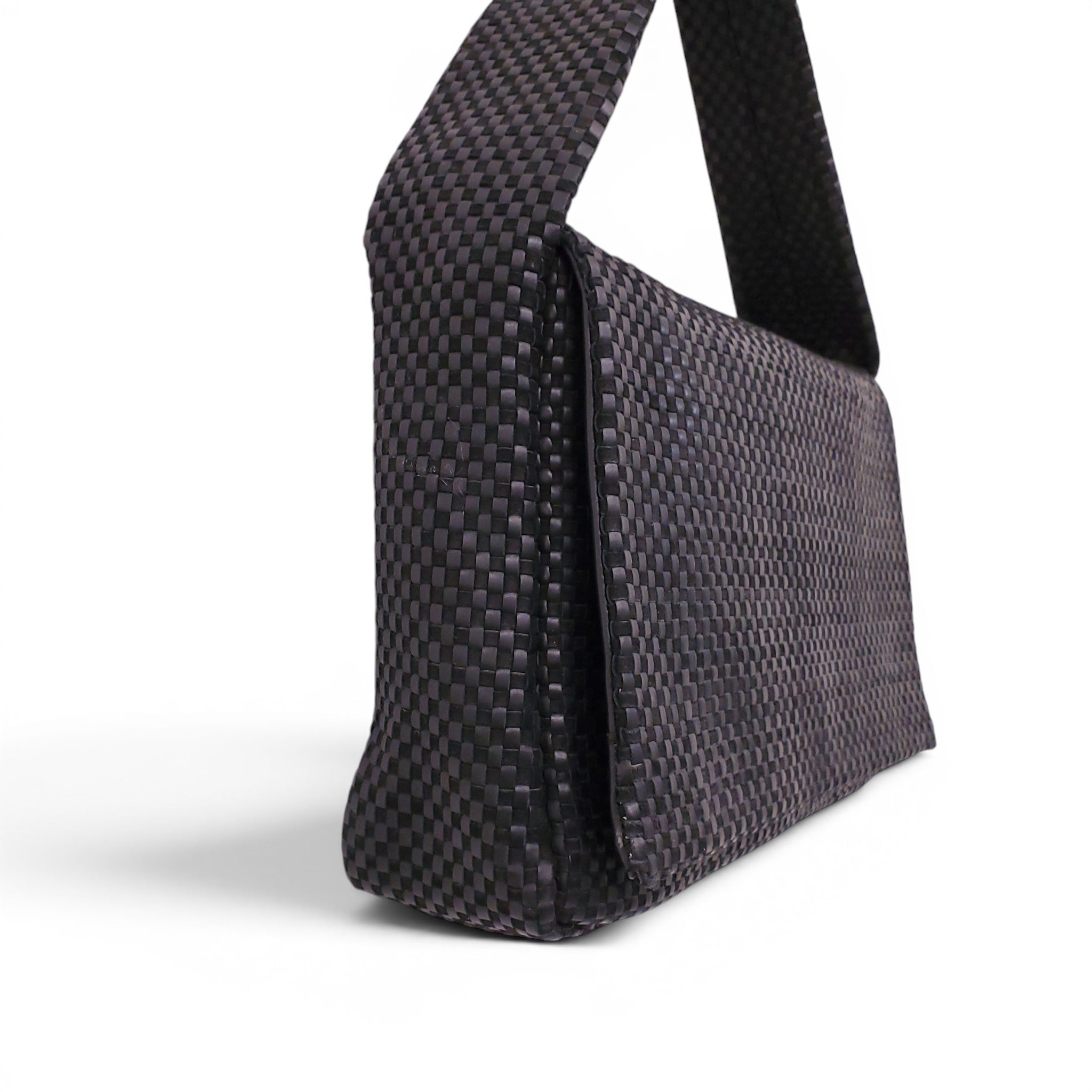 ST. AGNI BLACK WOVEN PURSE