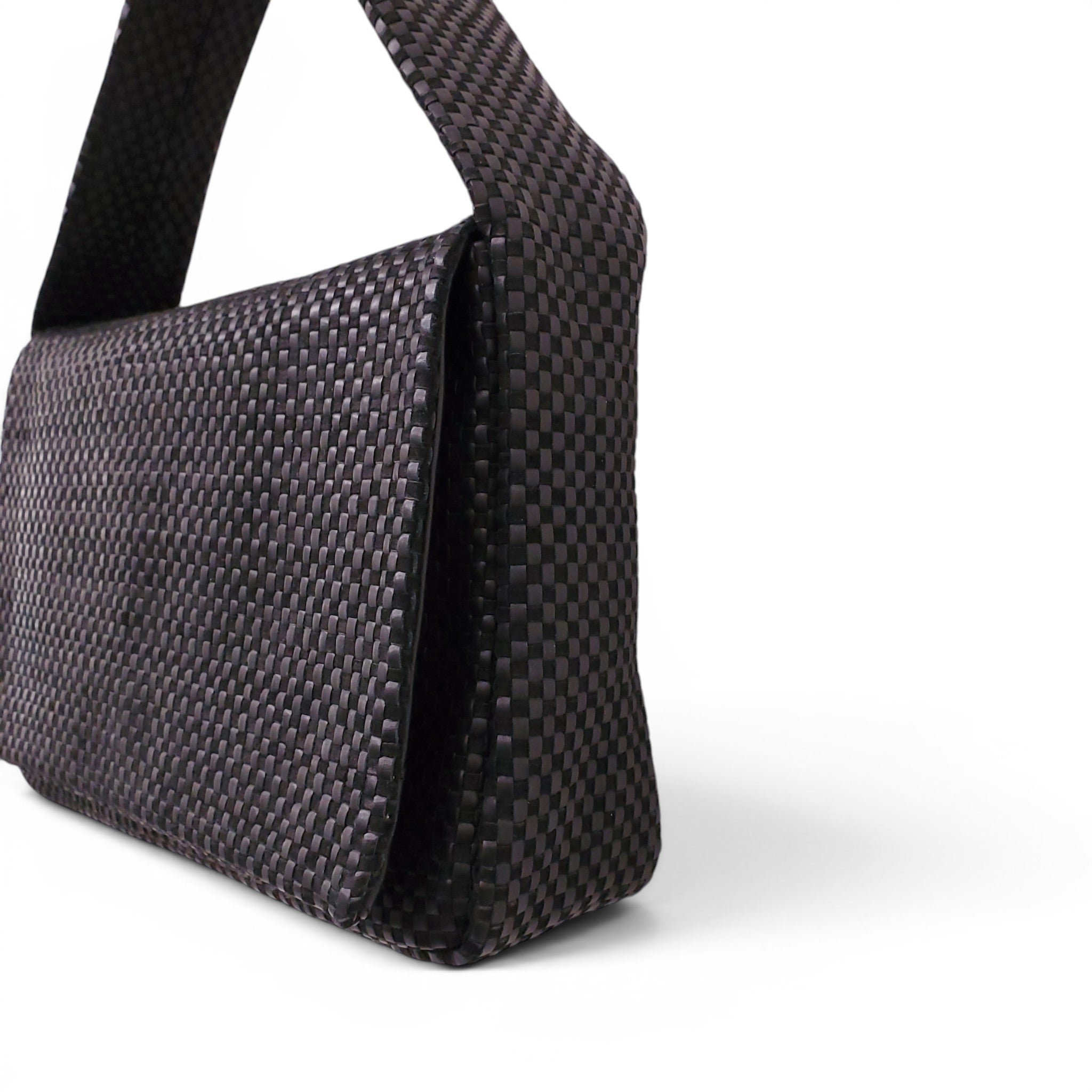 ST. AGNI BLACK WOVEN PURSE
