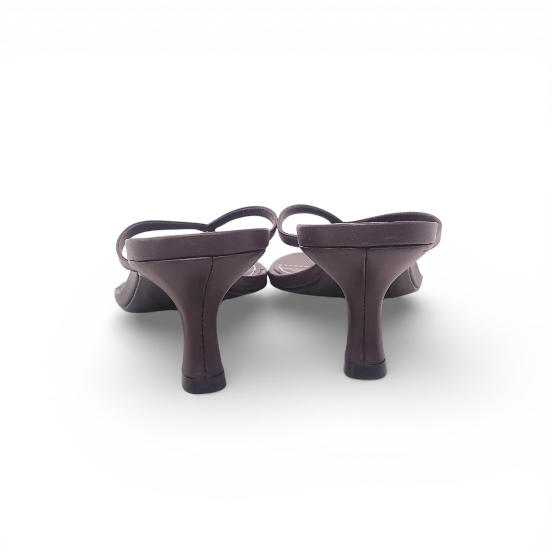 STAUD BROWN LEATHER THONG KITTEN HEEL SANDALS - SIZE 39